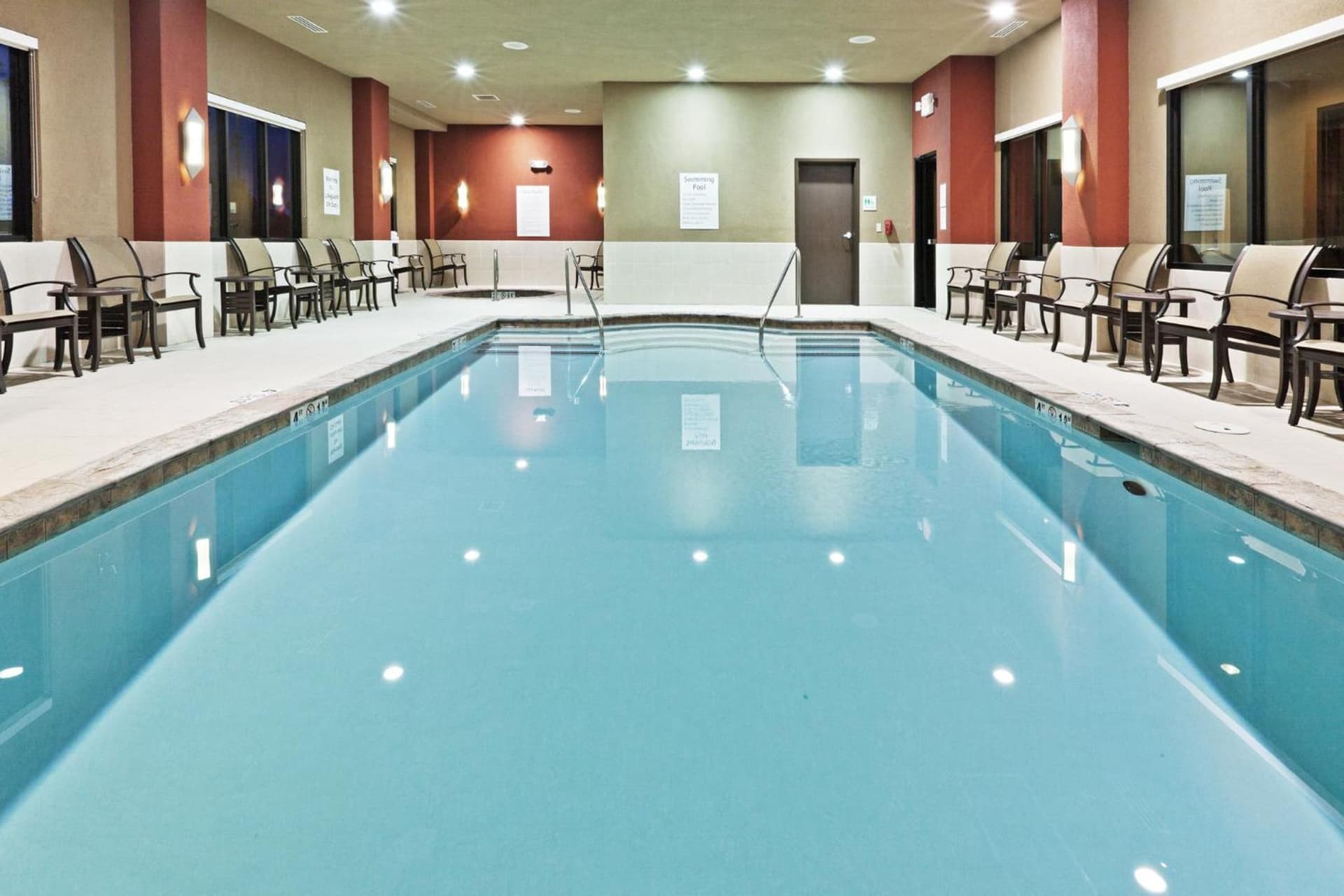 Holiday Inn Hotel & Suites Tulsa South by IHG gallery photo in Tulsa, OK — image 54