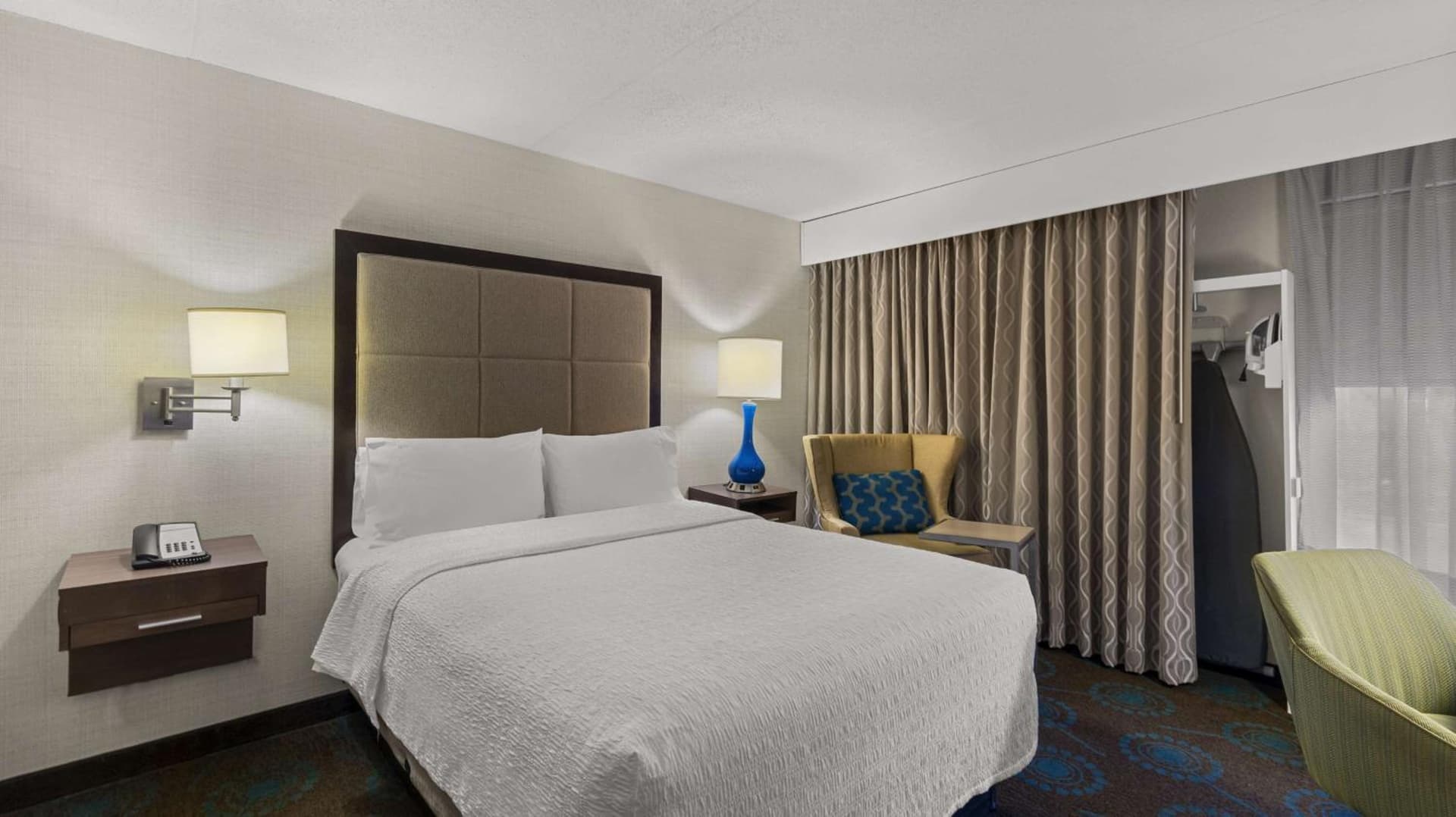 Hampton Inn Bloomington gallery photo in Bloomington, IN — image 47