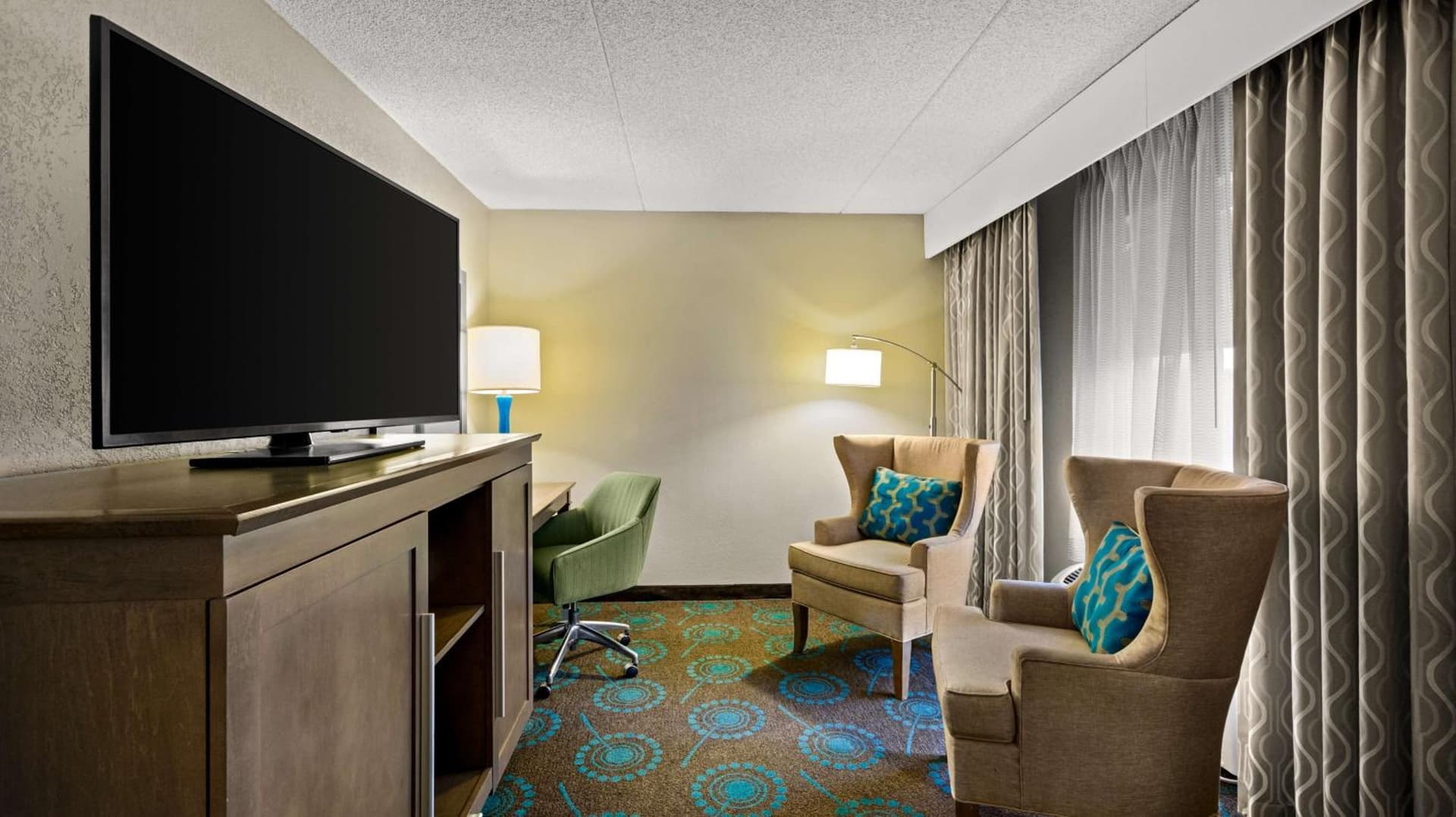 Hampton Inn Bloomington gallery photo in Bloomington, IN — image 19
