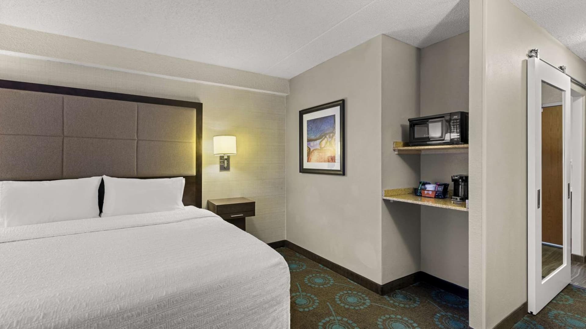 Hampton Inn Bloomington gallery photo in Bloomington, IN — image 43