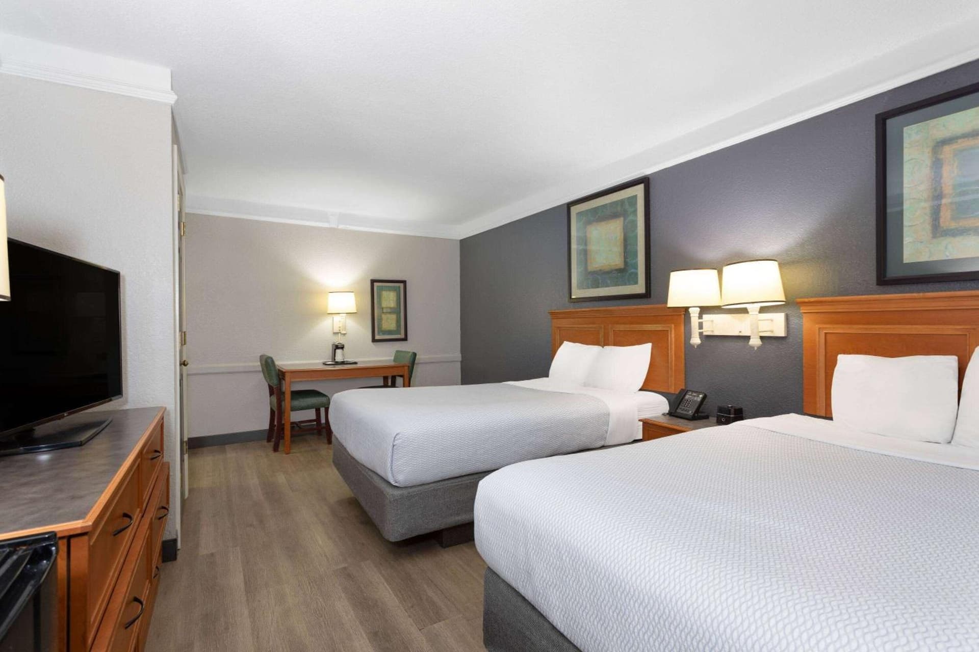 La Quinta Inn by Wyndham Pensacola property views in Pensacola, FL — gallery photo 3