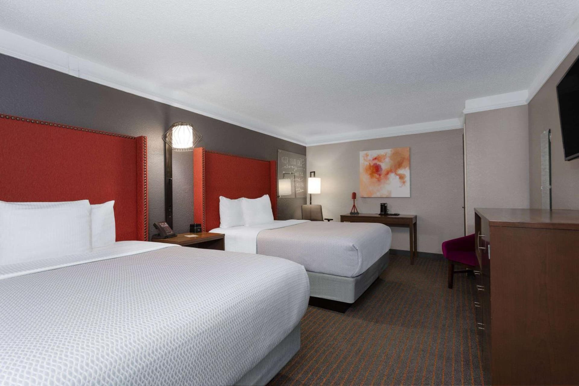 La Quinta Inn by Wyndham Pensacola gallery photo in Pensacola, FL — image 9