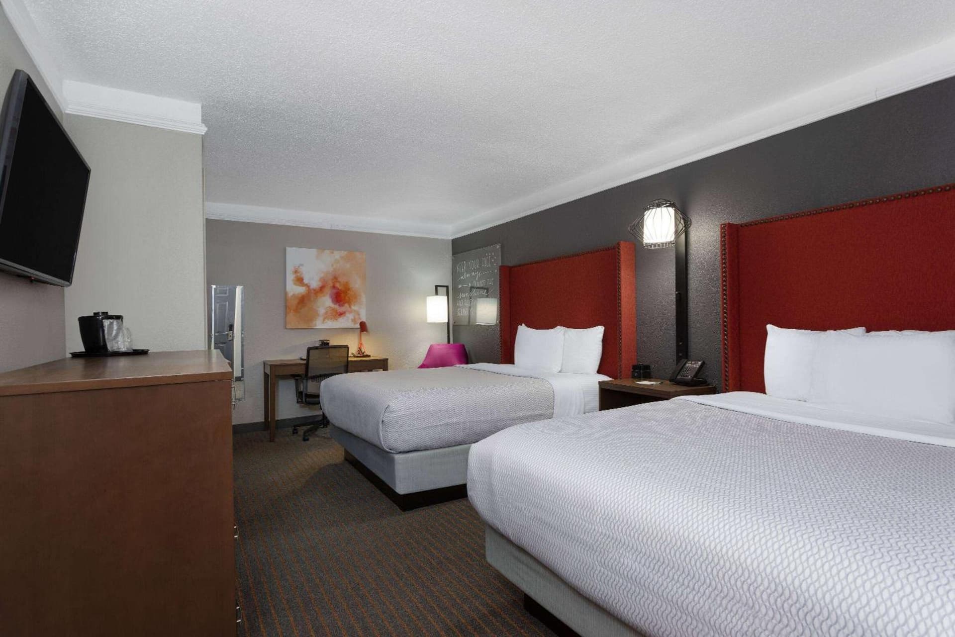 La Quinta Inn by Wyndham Pensacola gallery photo in Pensacola, FL — image 24