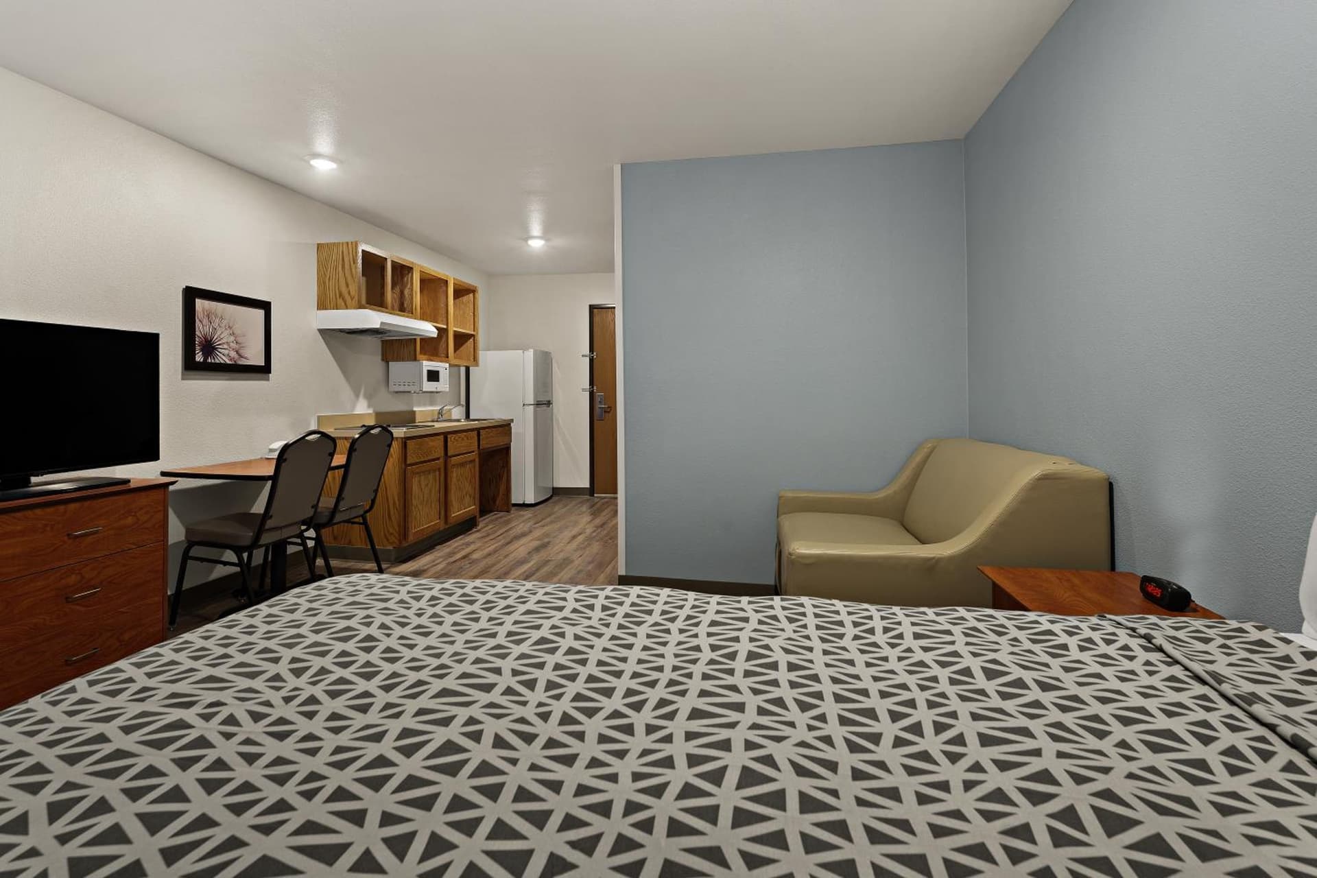 WoodSpring Suites Johnson City gallery photo in Johnson City, TN — image 23