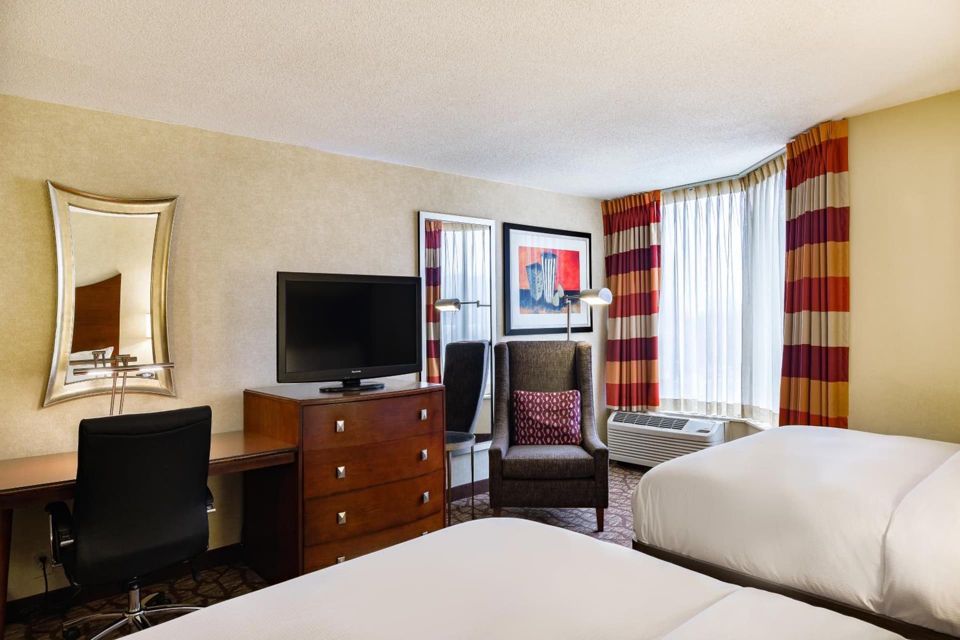 DoubleTree by Hilton Johnson City gallery photo in Johnson City, TN — image 35