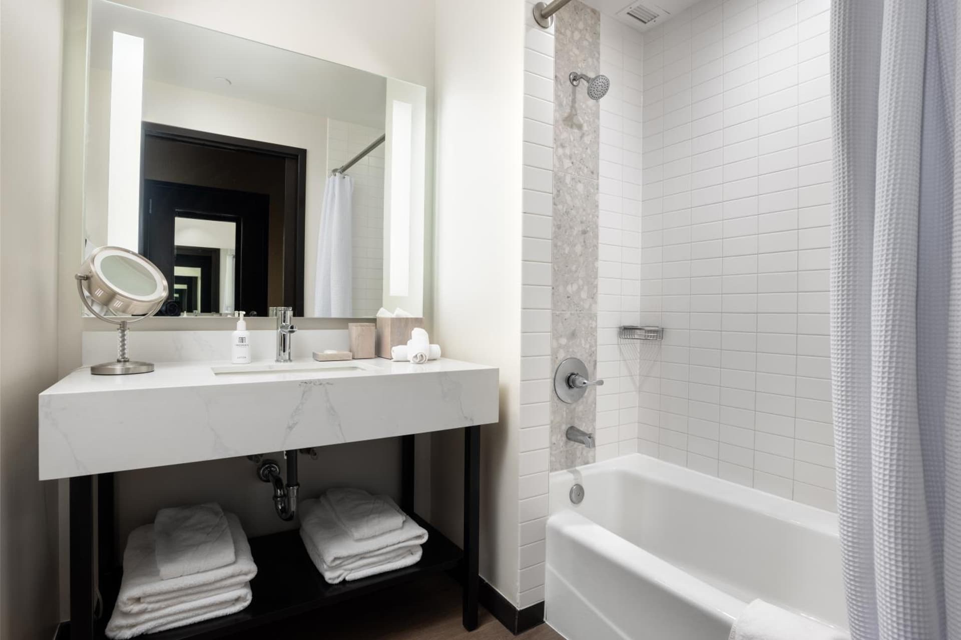 The Moran CITYCENTRE interior in Houston, TX — gallery photo 2
