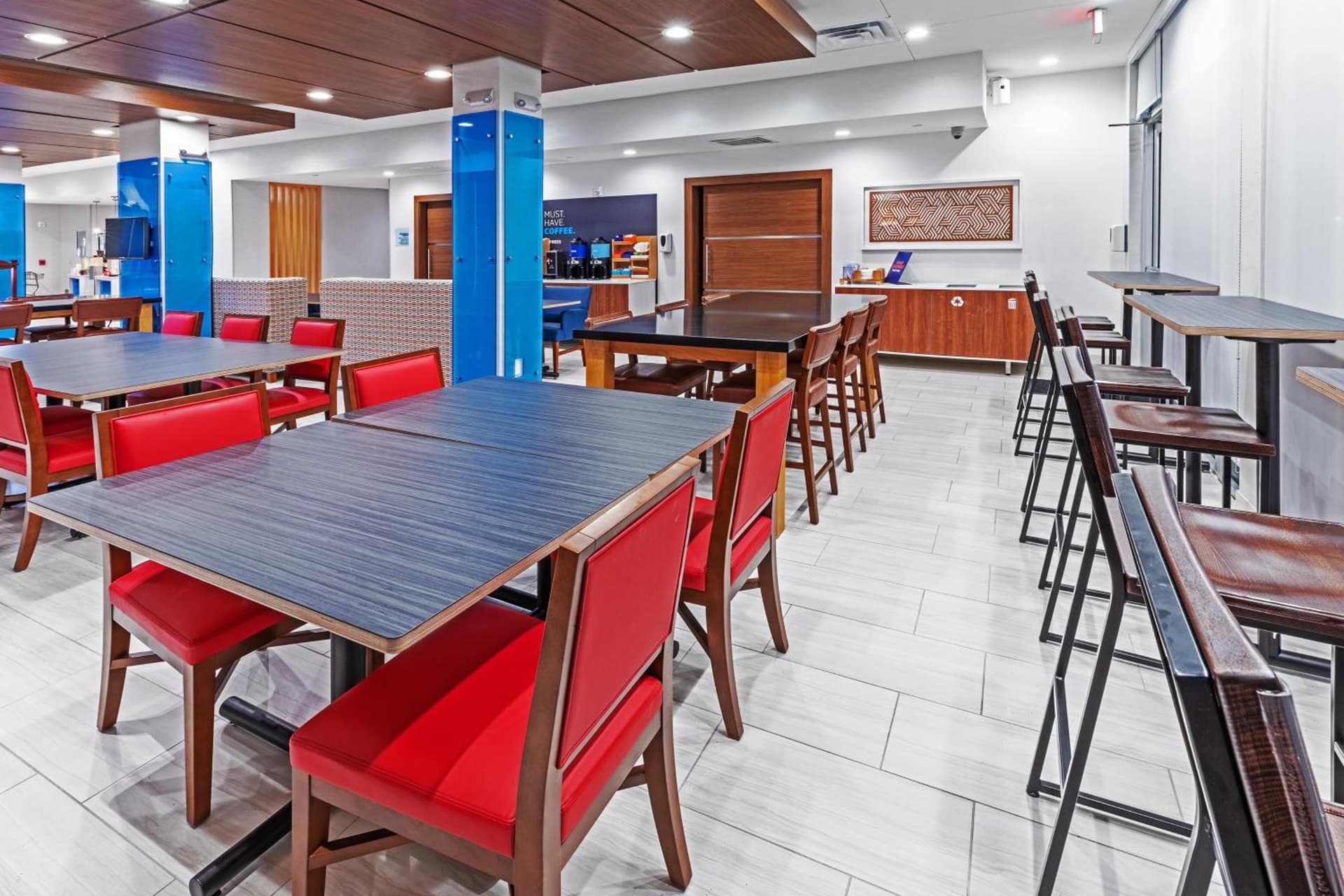 Holiday Inn Express & Suites - Stafford NW - Sugar Land by IHG gallery photo in Stafford, TX — image 56