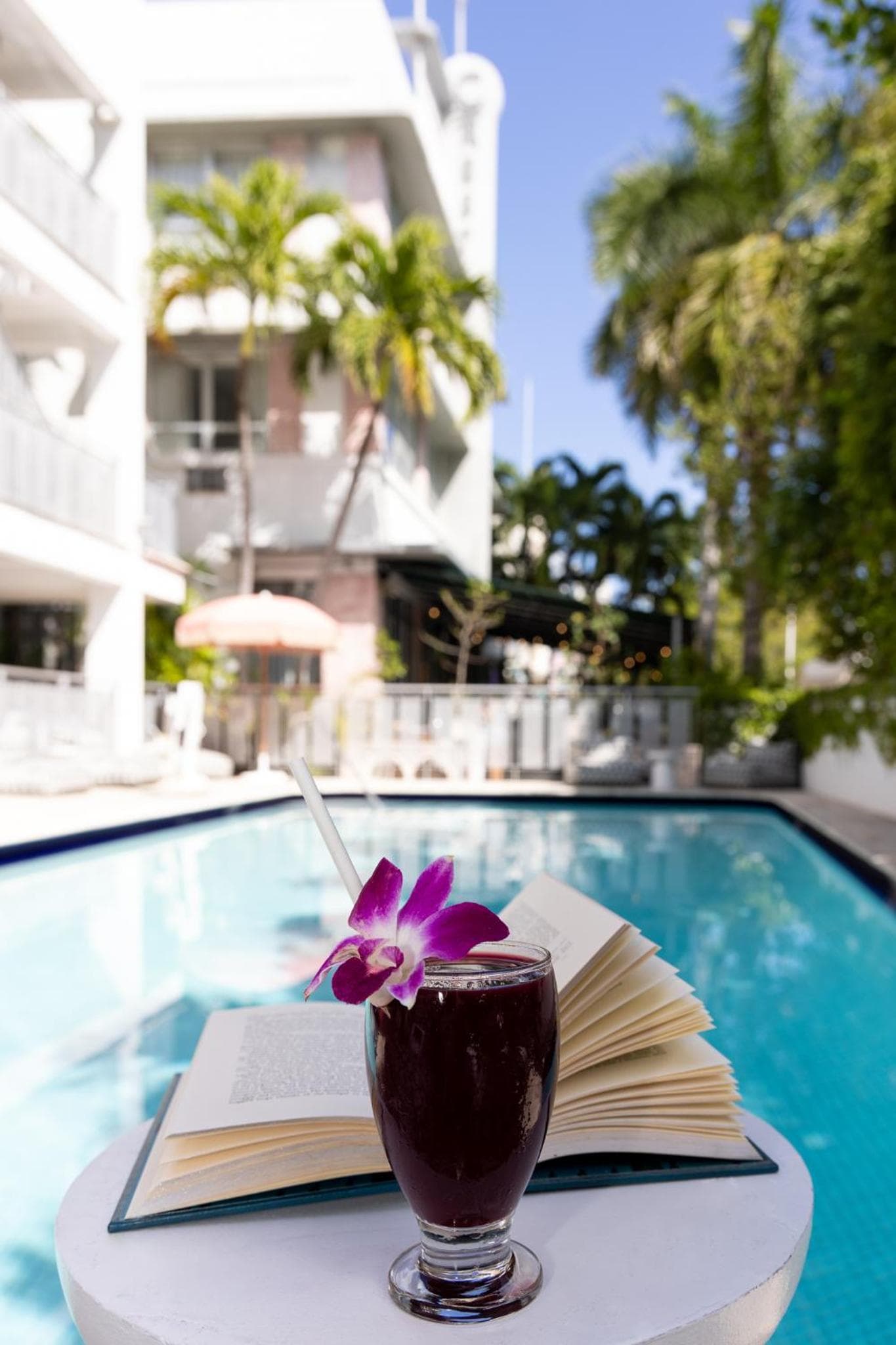 Crest Hotel Suites interior in Miami Beach, FL — gallery photo 2