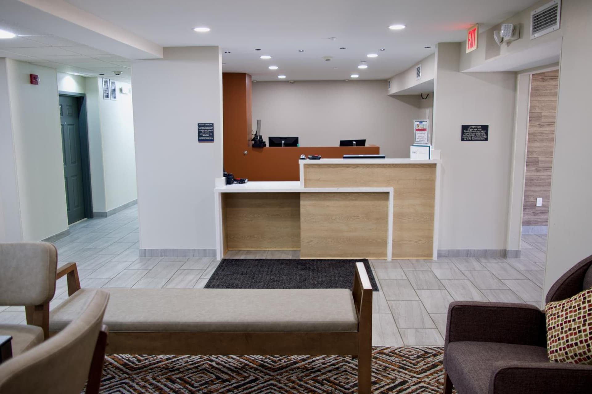Candlewood Suites Harrisonburg by IHG interior in Harrisonburg, VA — gallery photo 2