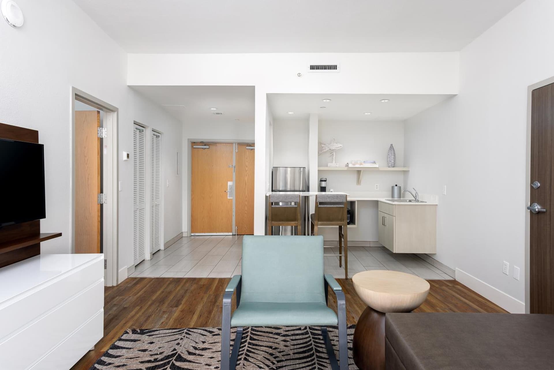 Holiday Inn Express Pensacola Beach by IHG gallery photo in Pensacola Beach, FL — image 89