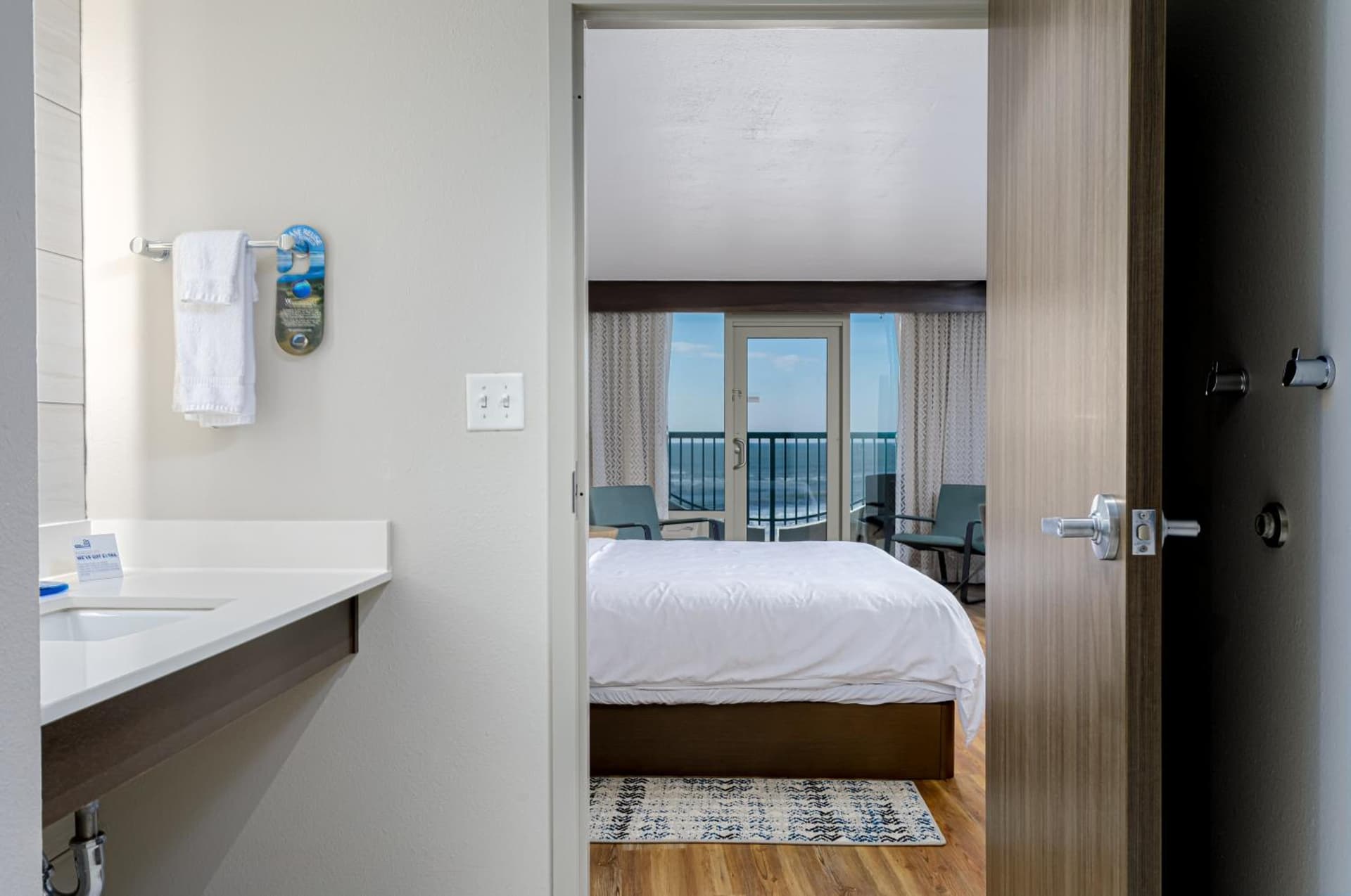 Holiday Inn Express Pensacola Beach by IHG gallery photo in Pensacola Beach, FL — image 60