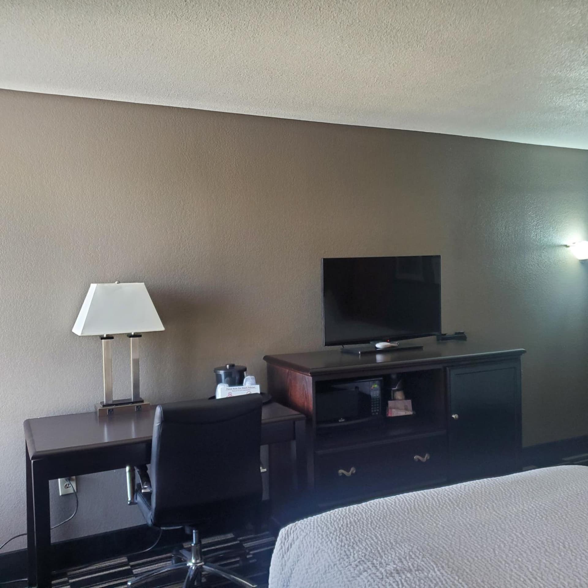 La Quinta by Wyndham Memphis Airport Graceland gallery photo in Memphis, TN — image 9