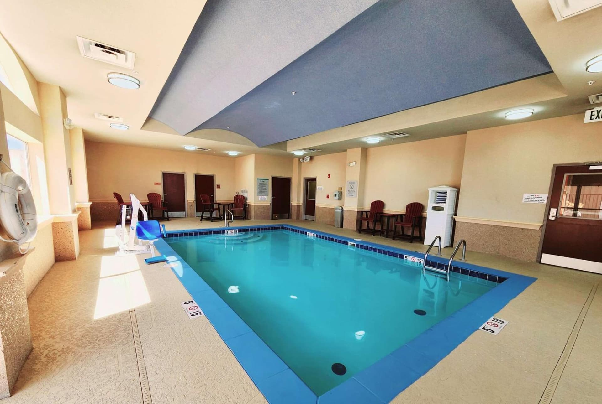 Best Western Plus JFK Inn & Suites interior in North Little Rock, AR — gallery photo 2