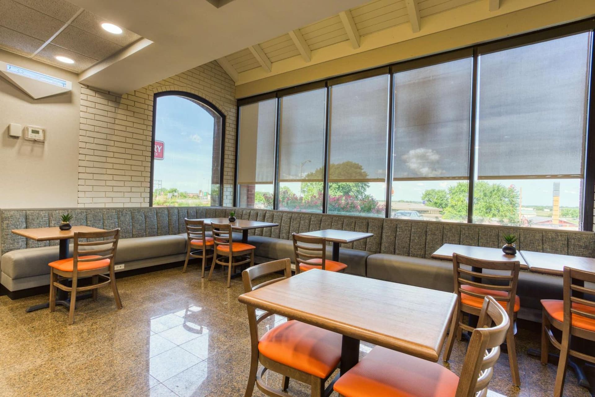 Drury Inn and Suites St Louis Collinsville gallery photo in Collinsville, IL — image 30