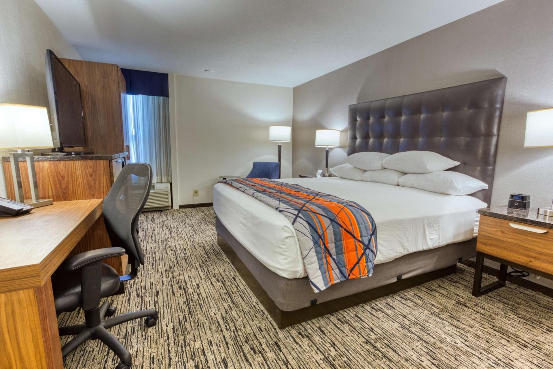 Drury Inn and Suites St Louis Collinsville gallery photo in Collinsville, IL — image 12
