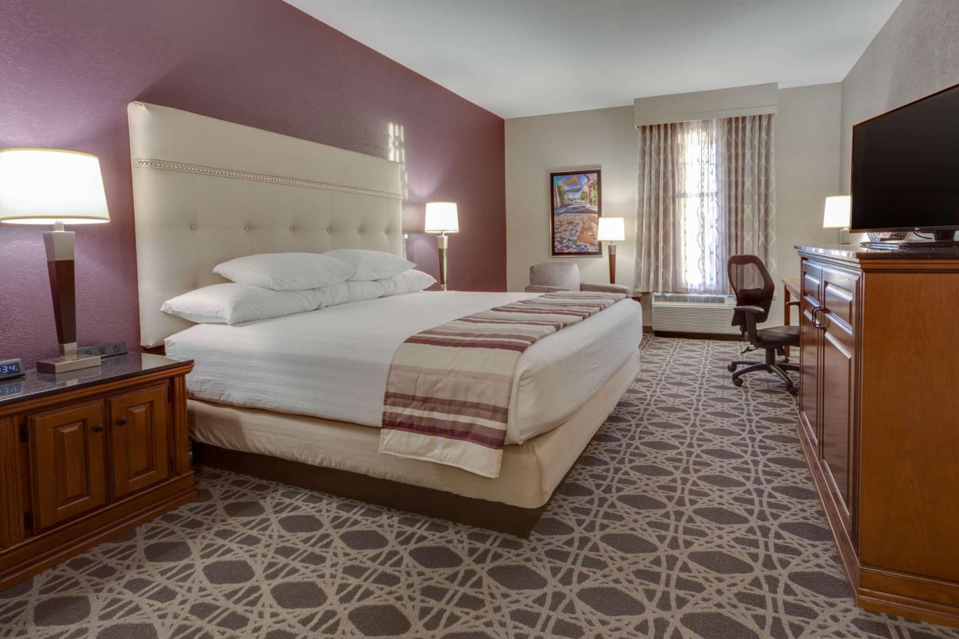 Drury Inn & Suites Las Cruces gallery photo in Las Cruces, NM — image 30