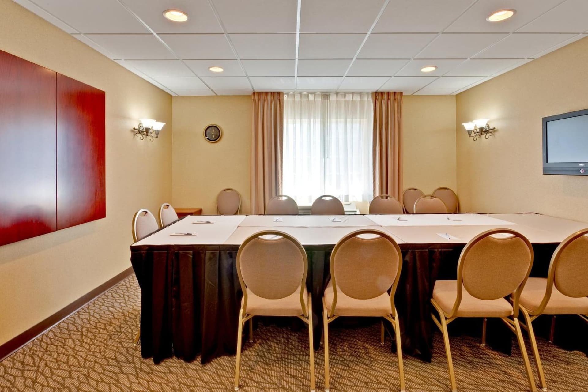 Candlewood Suites Bowling Green by IHG interior in Bowling Green, KY — gallery photo 2