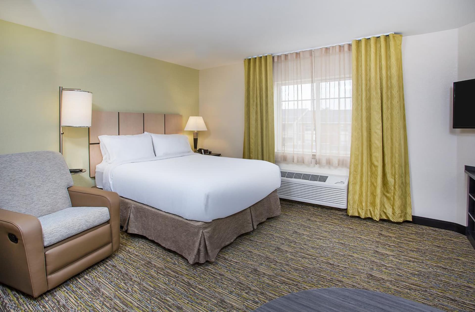 Candlewood Suites Bowling Green by IHG gallery photo in Bowling Green, KY — image 25