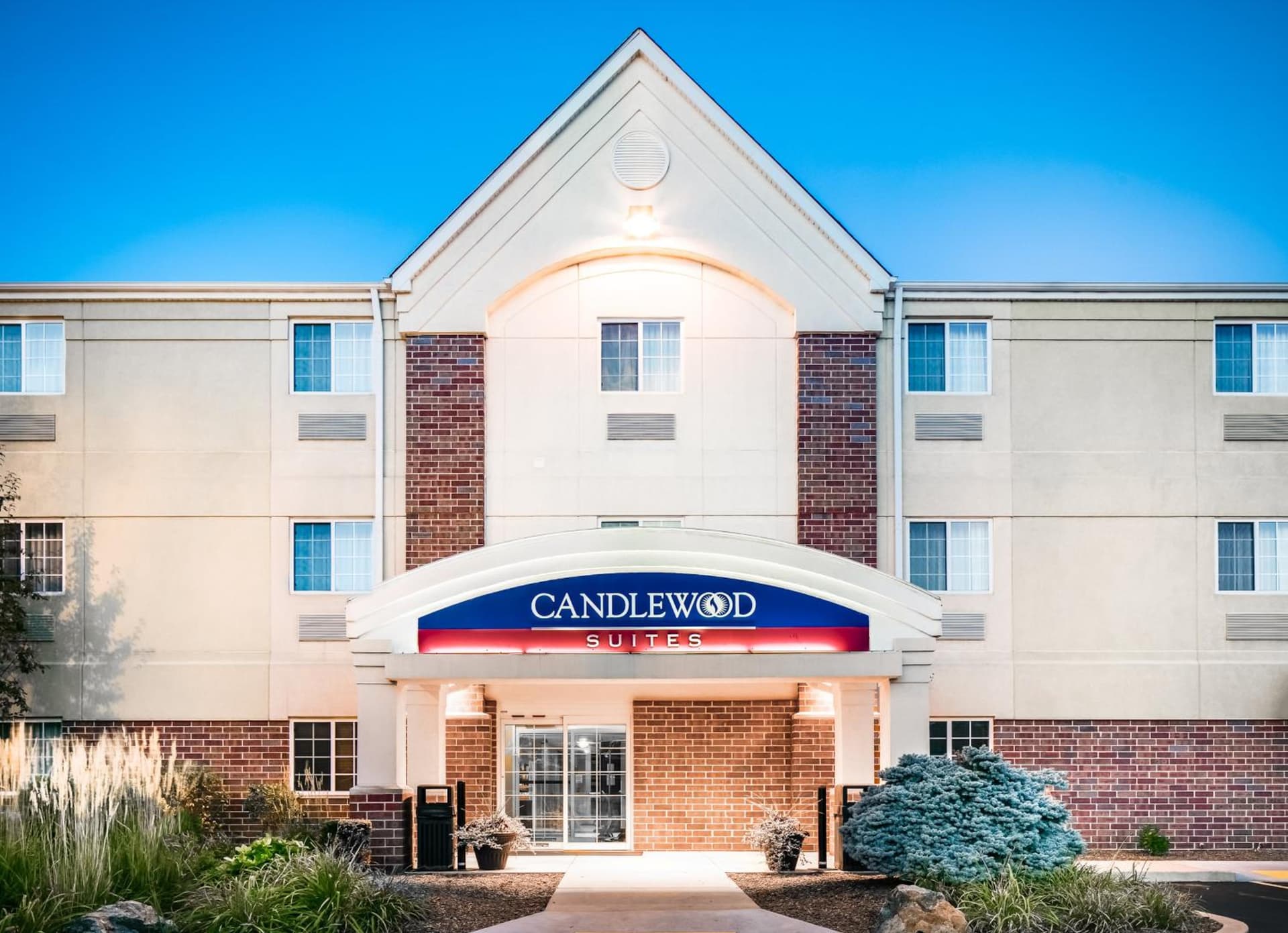 Candlewood Suites Kenosha - Pleasant Prairie by IHG gallery photo in Pleasant Prairie, WI — image 23