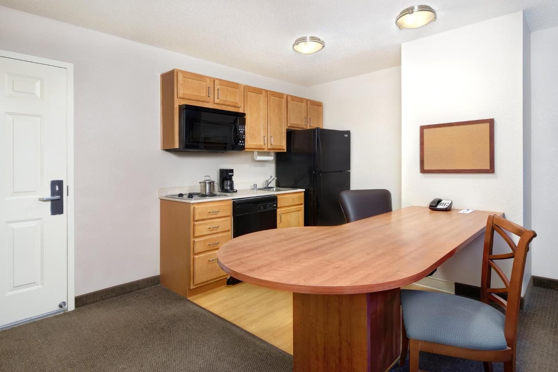 Candlewood Suites Kenosha - Pleasant Prairie by IHG gallery photo in Pleasant Prairie, WI — image 41