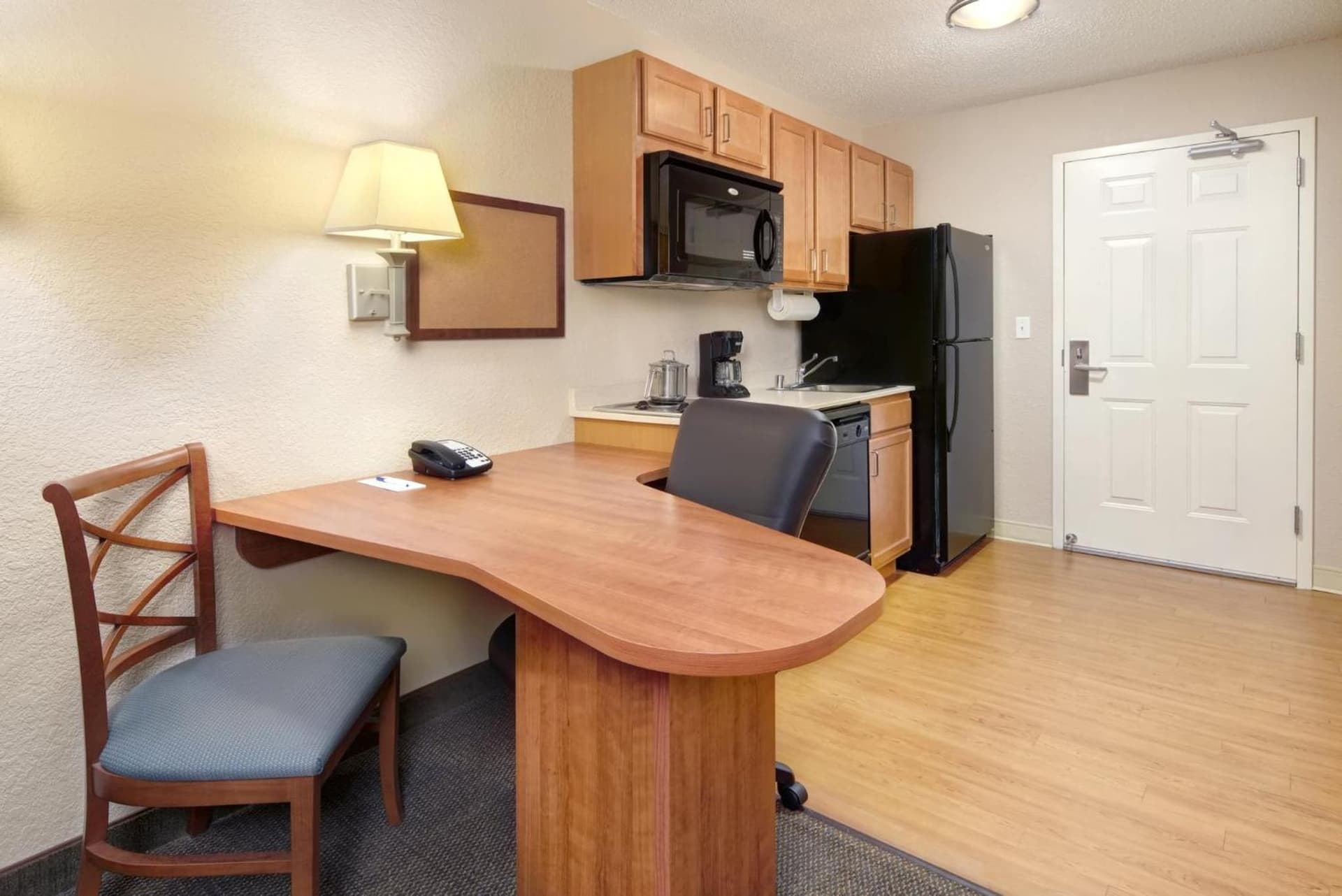 Candlewood Suites Kenosha - Pleasant Prairie by IHG gallery photo in Pleasant Prairie, WI — image 38