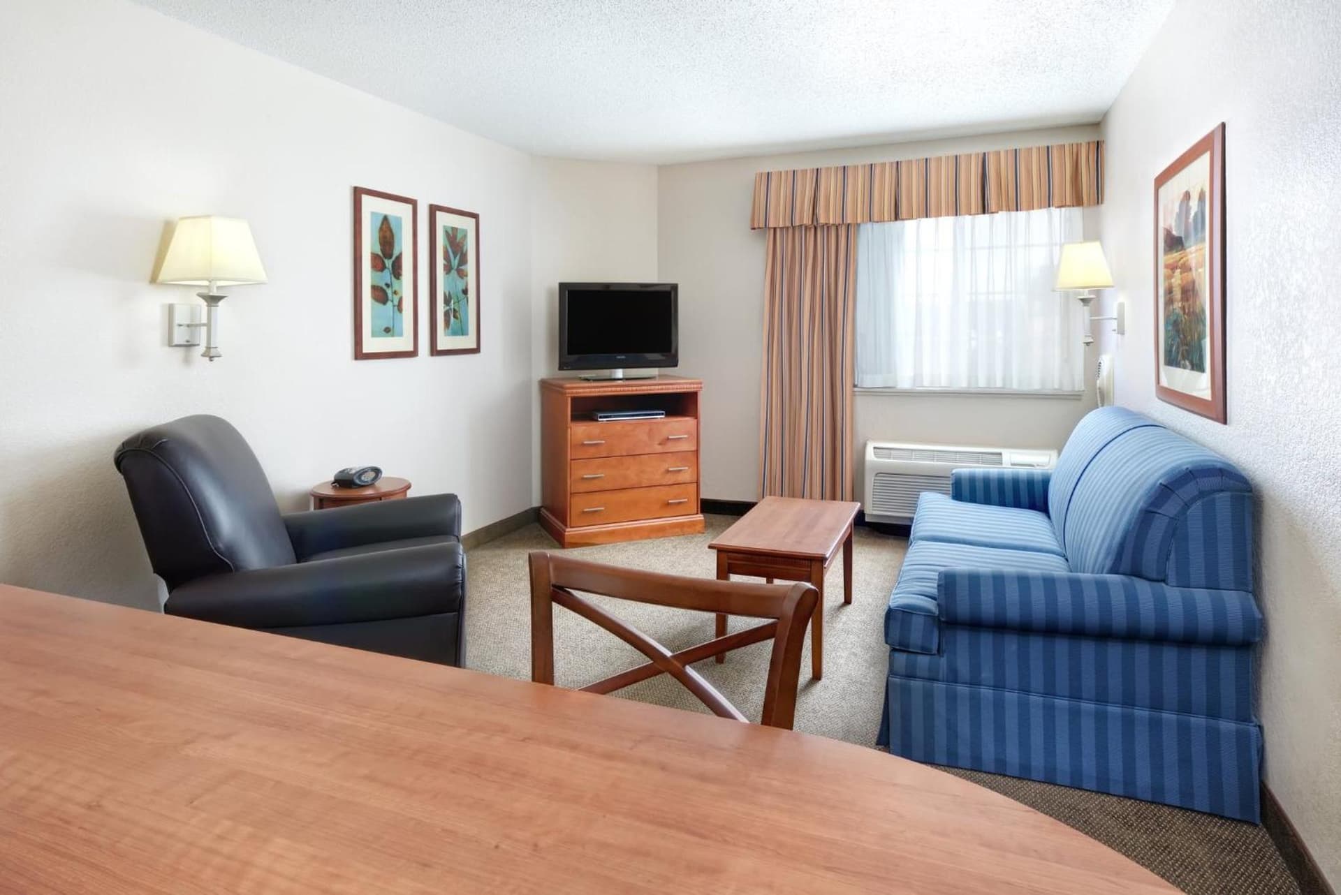 Candlewood Suites Kenosha - Pleasant Prairie by IHG gallery photo in Pleasant Prairie, WI — image 20