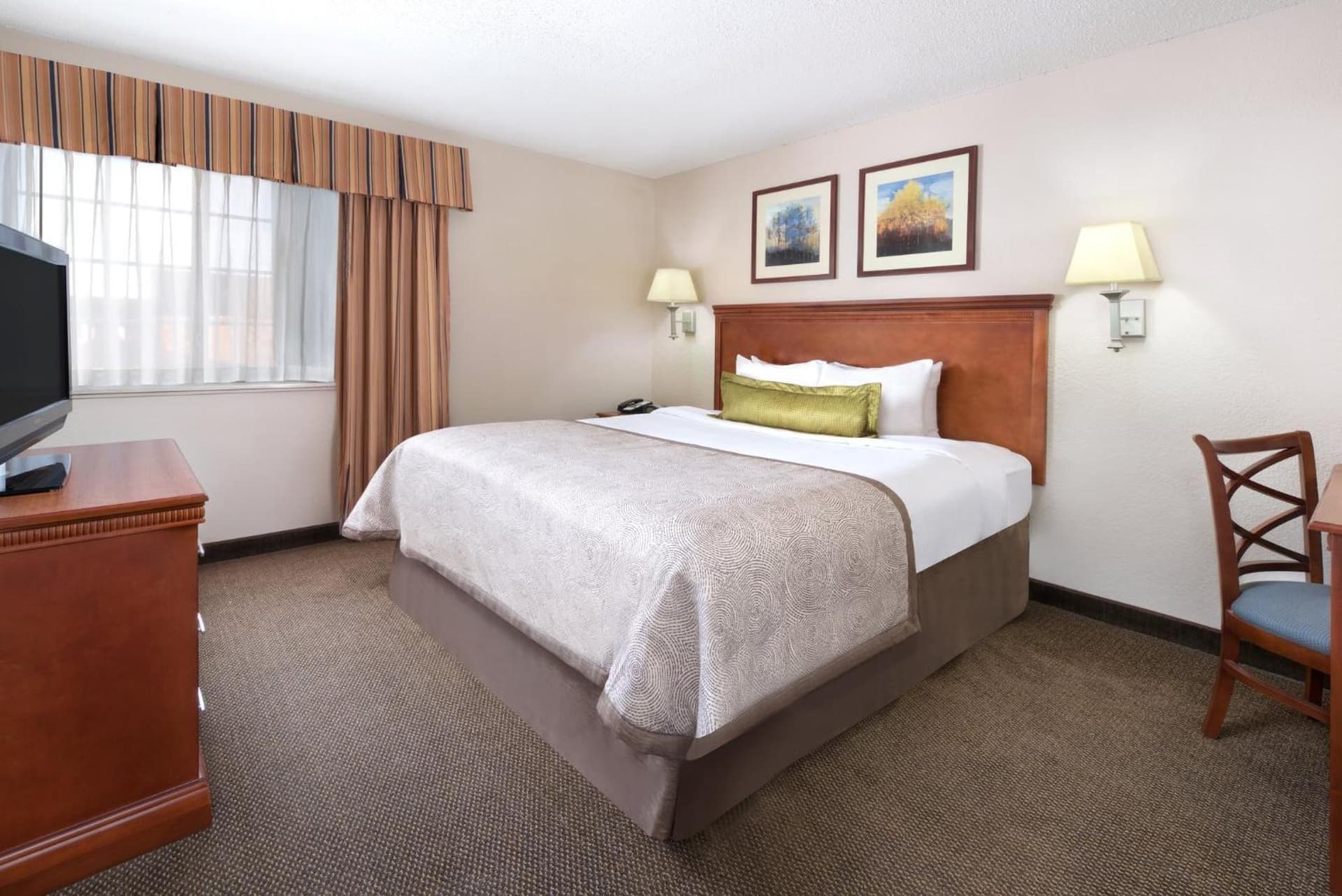 Candlewood Suites Kenosha - Pleasant Prairie by IHG gallery photo in Pleasant Prairie, WI — image 42