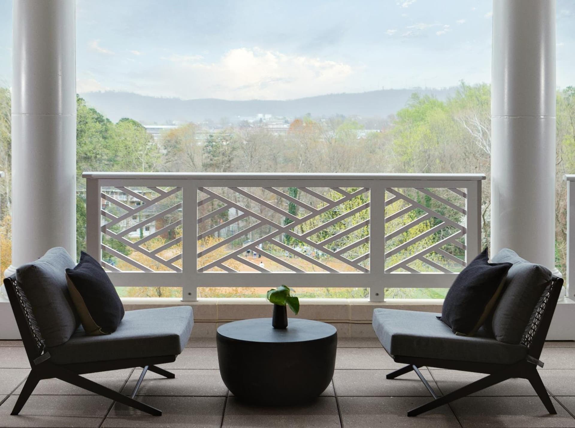 Kimpton - The Forum Hotel by IHG gallery photo in Charlottesville, VA — image 16