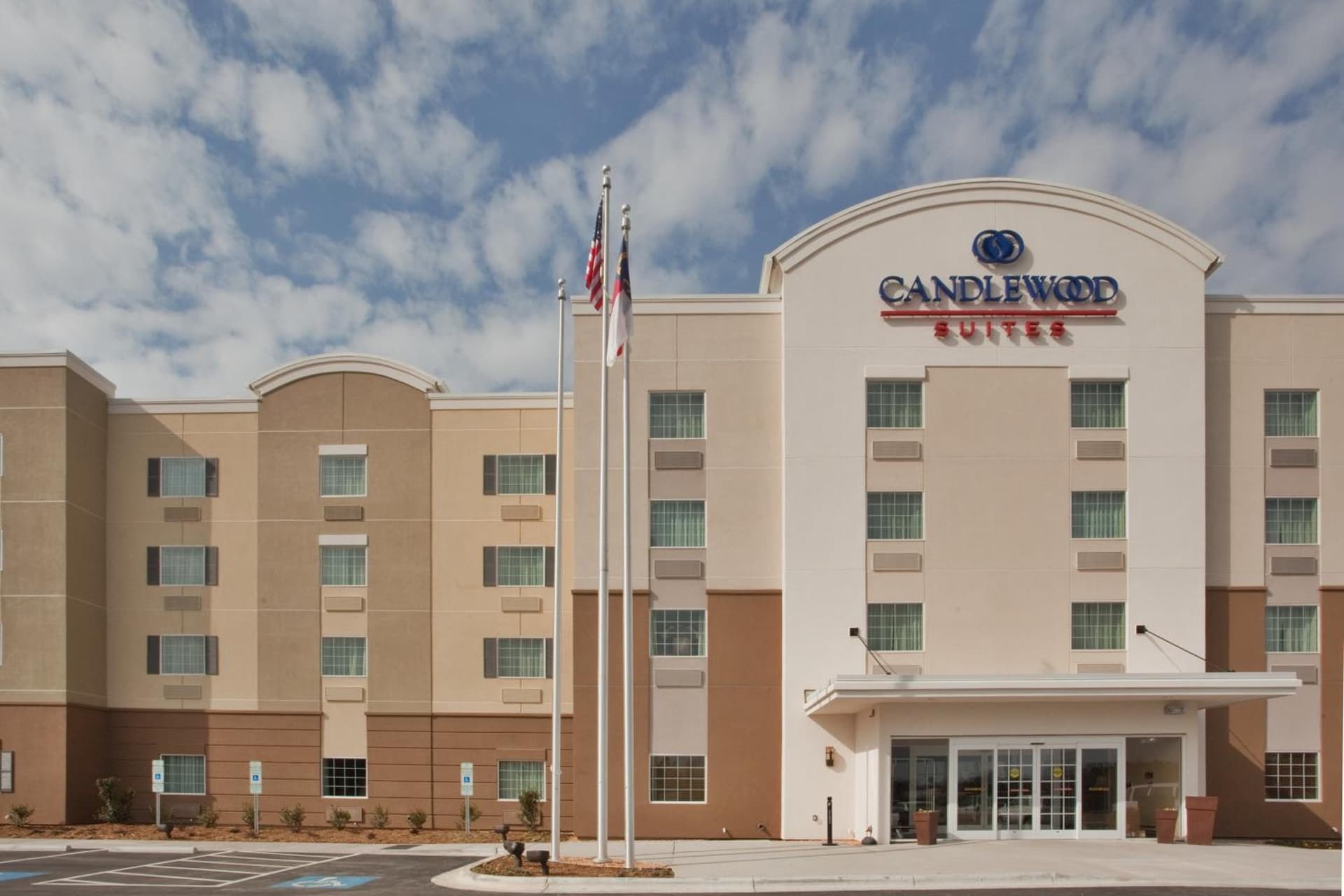 Candlewood Suites Fayetteville Fort Bragg by IHG gallery photo in Fayetteville, NC — image 9