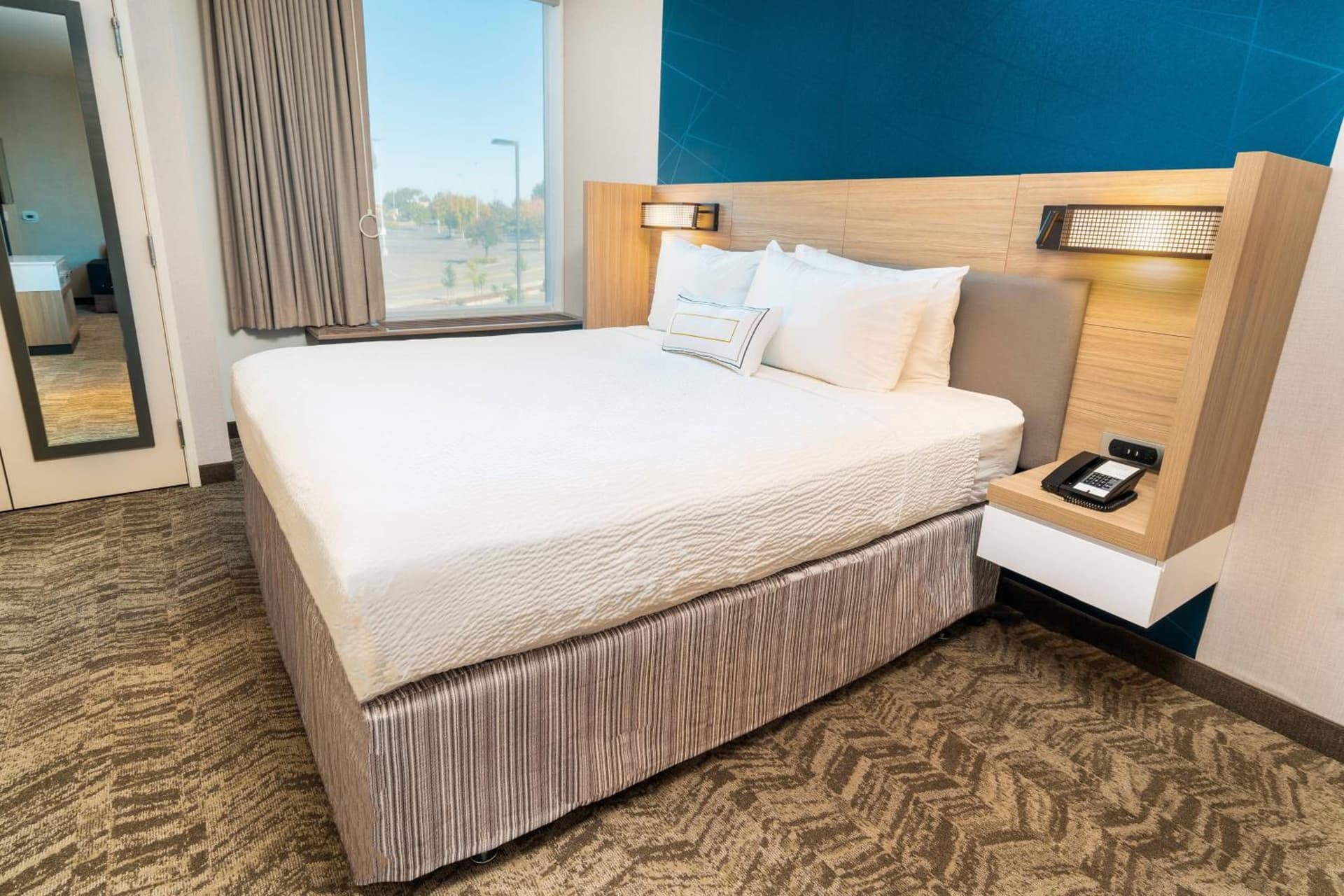 SpringHill Suites by Marriott Newark Fremont interior in Newark, CA — gallery photo 2