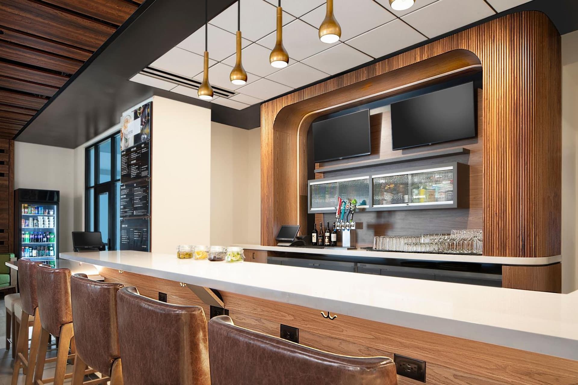Courtyard by Marriott Seattle SeaTac Airport gallery photo in Seattle, WA — image 19