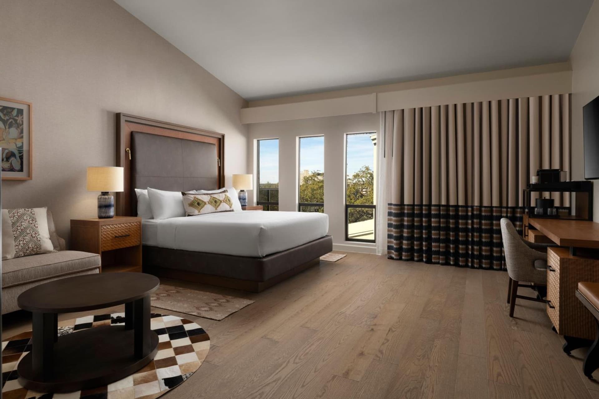 Plaza San Antonio Hotel & Spa, Autograph Collection interior in San Antonio, TX — gallery photo 2