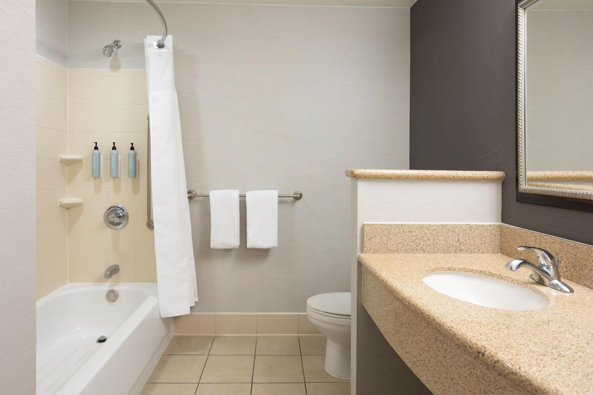 Courtyard by Marriott Ontario Rancho Cucamonga gallery photo in Rancho Cucamonga, CA — image 8