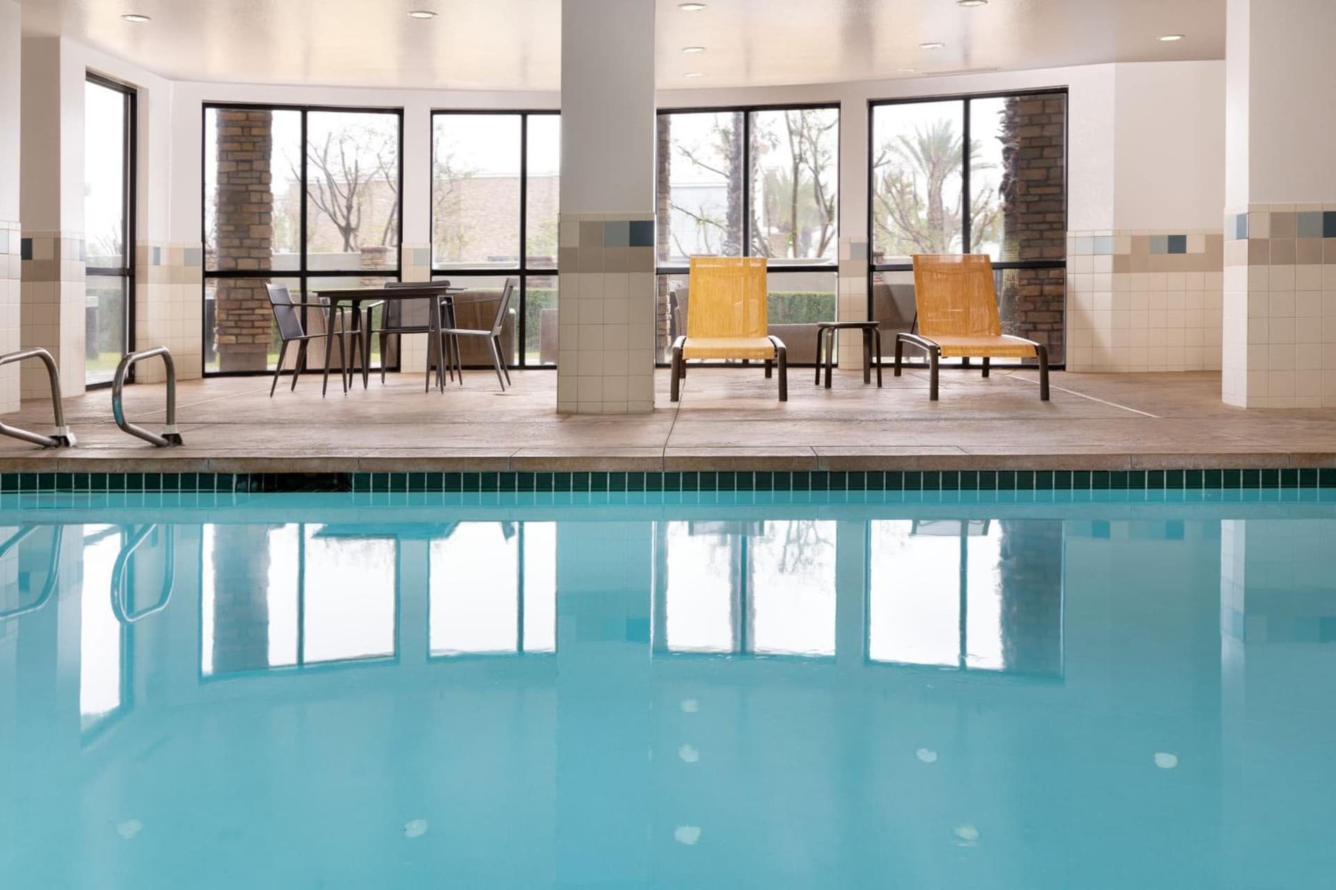 Courtyard by Marriott Ontario Rancho Cucamonga gallery photo in Rancho Cucamonga, CA — image 12