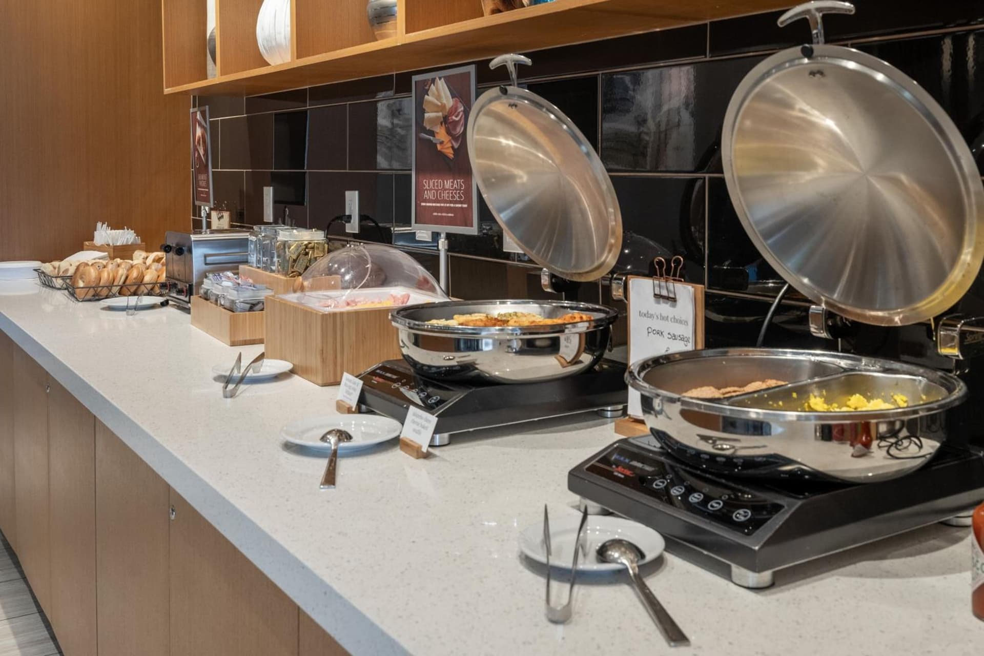 SpringHill Suites by Marriott Woodbridge gallery photo in Woodbridge — image 41