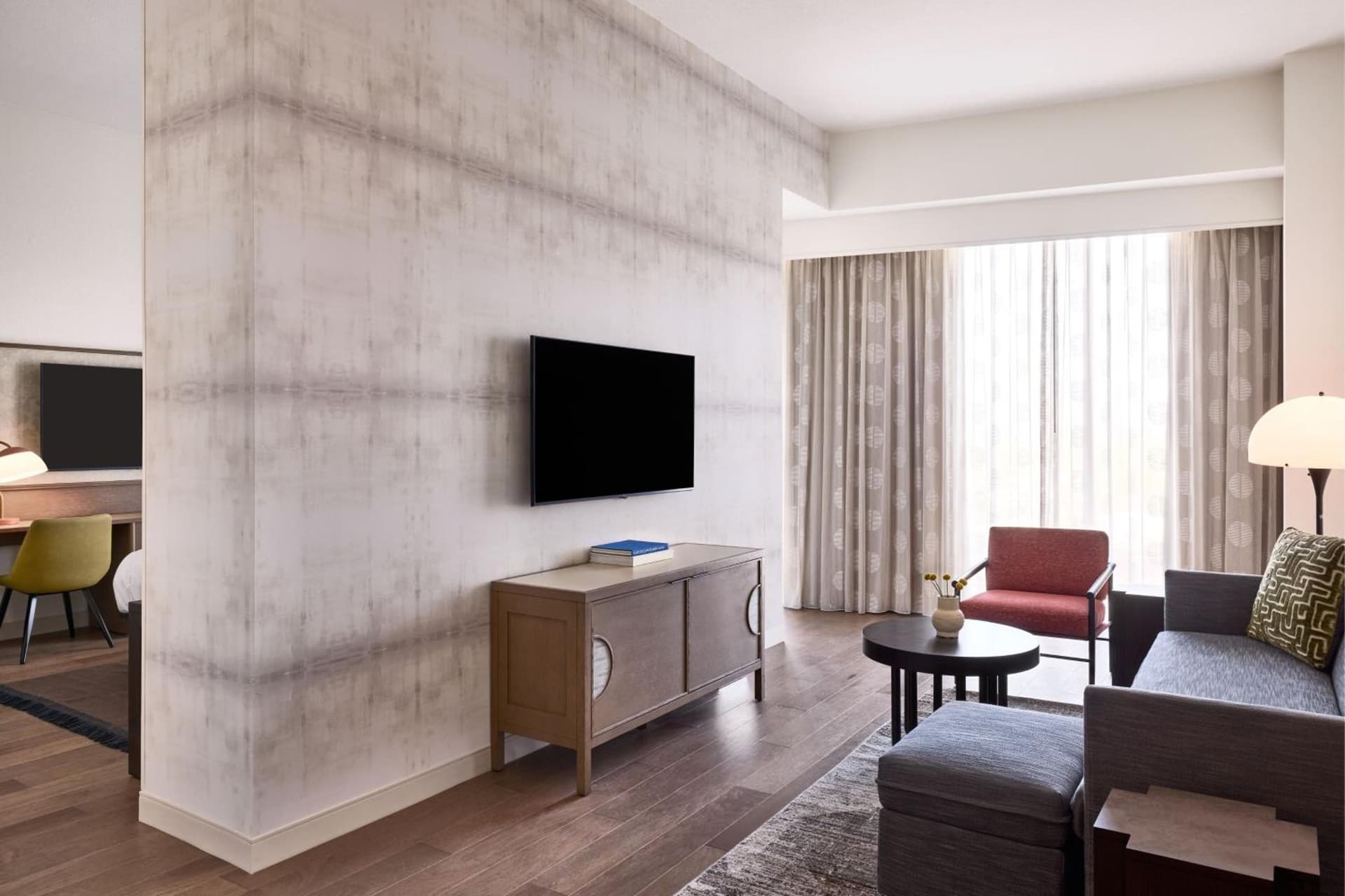 Renaissance Phoenix Glendale Hotel & Conference Center interior in Glendale, AZ — gallery photo 2