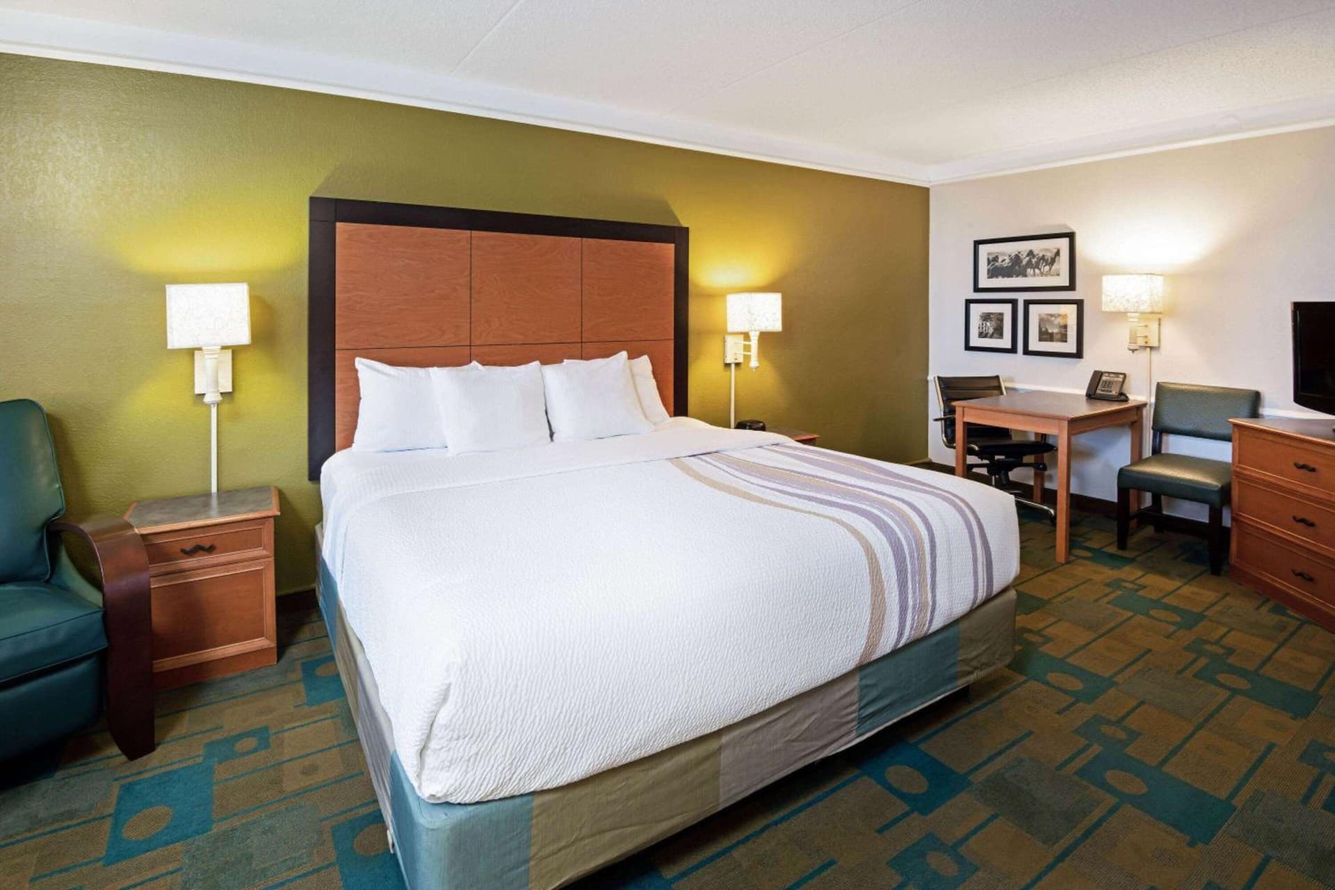 La Quinta Inn by Wyndham Amarillo Mid-City gallery photo in Amarillo, TX — image 74