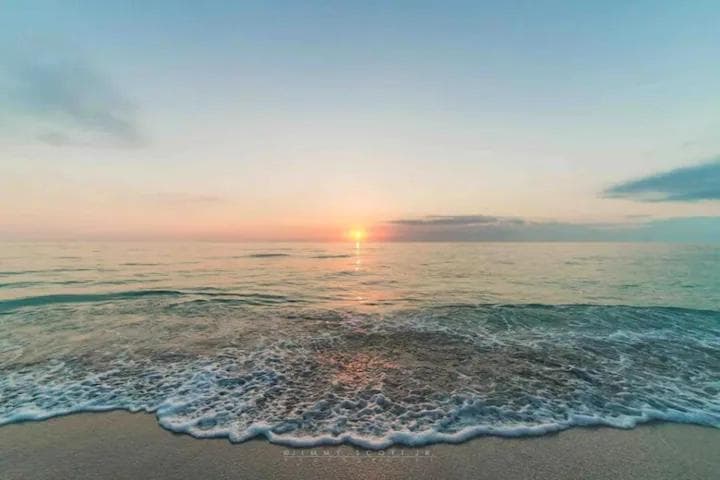 Stroll to Siesta Beach from Serene Condo + (bikes) property views in Siesta Key, FL — gallery photo 3