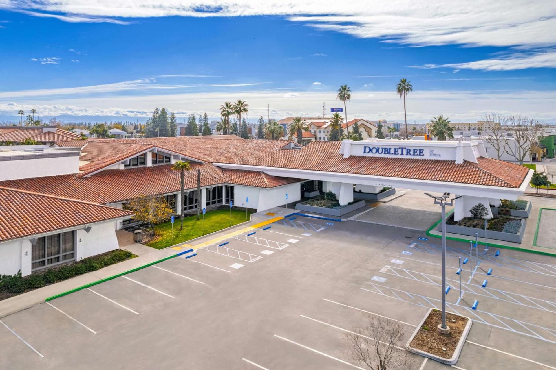 DoubleTree by Hilton Bakersfield property views in Bakersfield, CA — gallery photo 3