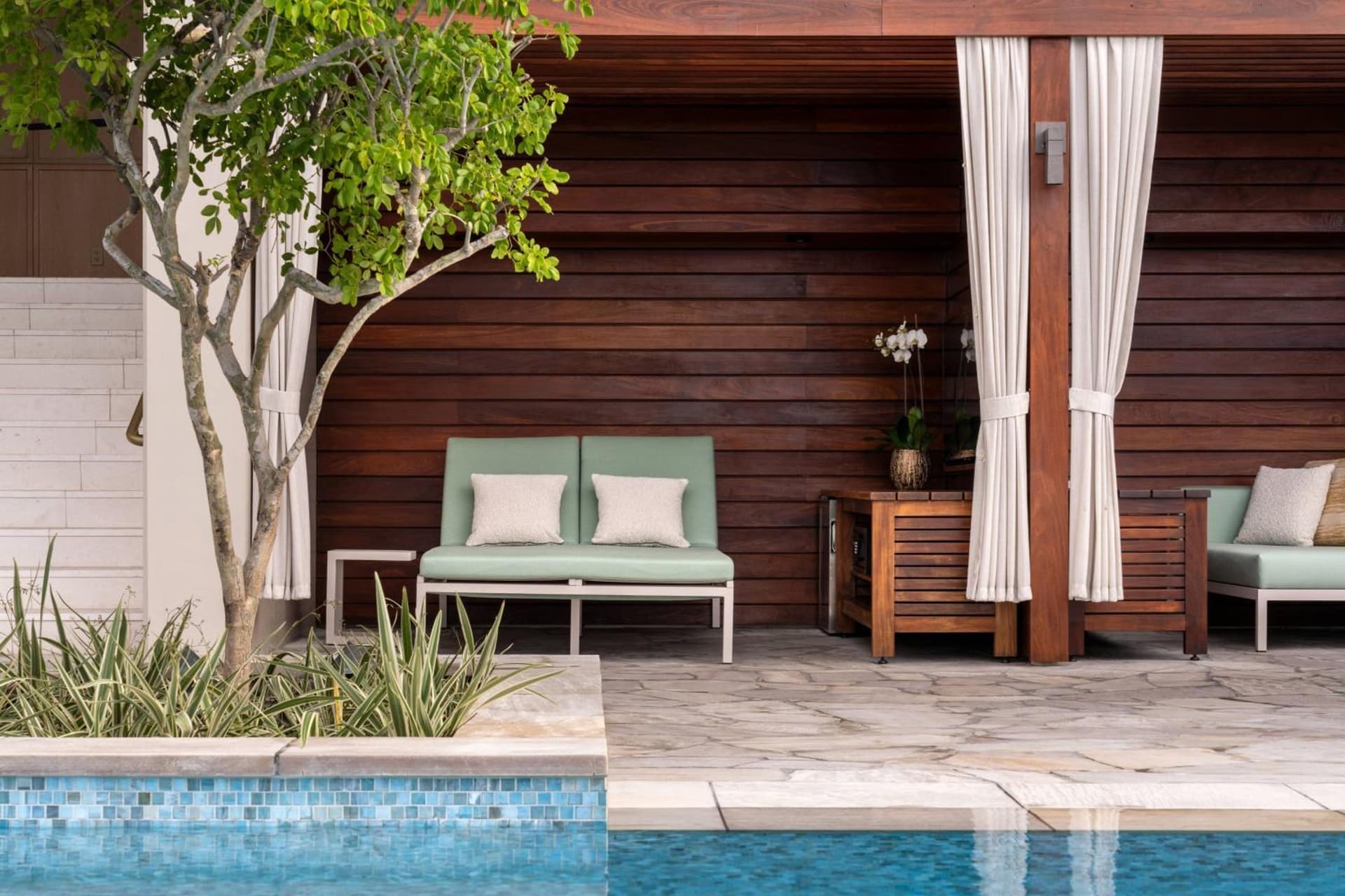 The Ritz-Carlton Residences, Waikiki Beach Hotel gallery photo in Honolulu, HI — image 32