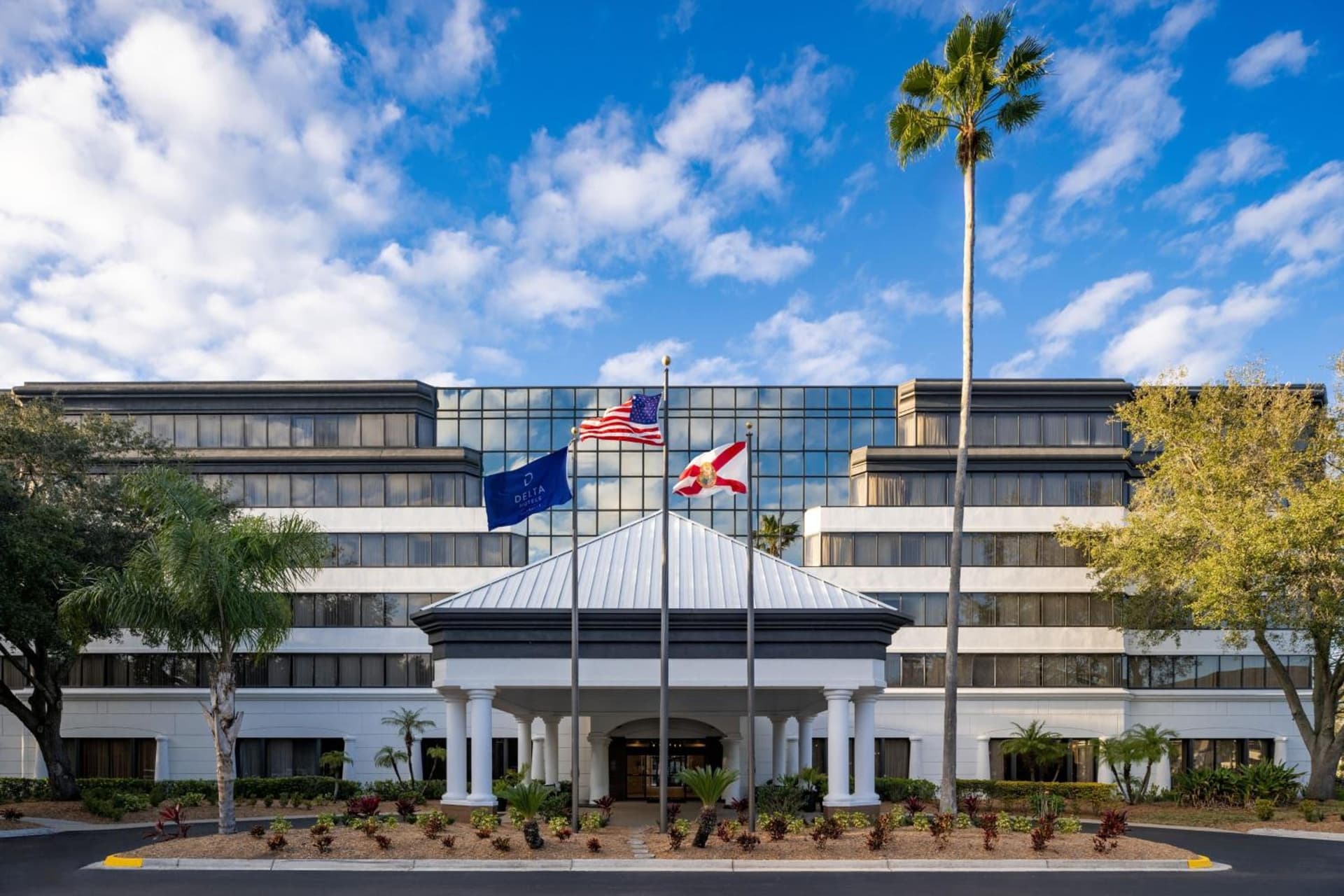Delta Hotels by Marriott Jacksonville Deerwood gallery photo in Jacksonville, FL — image 15