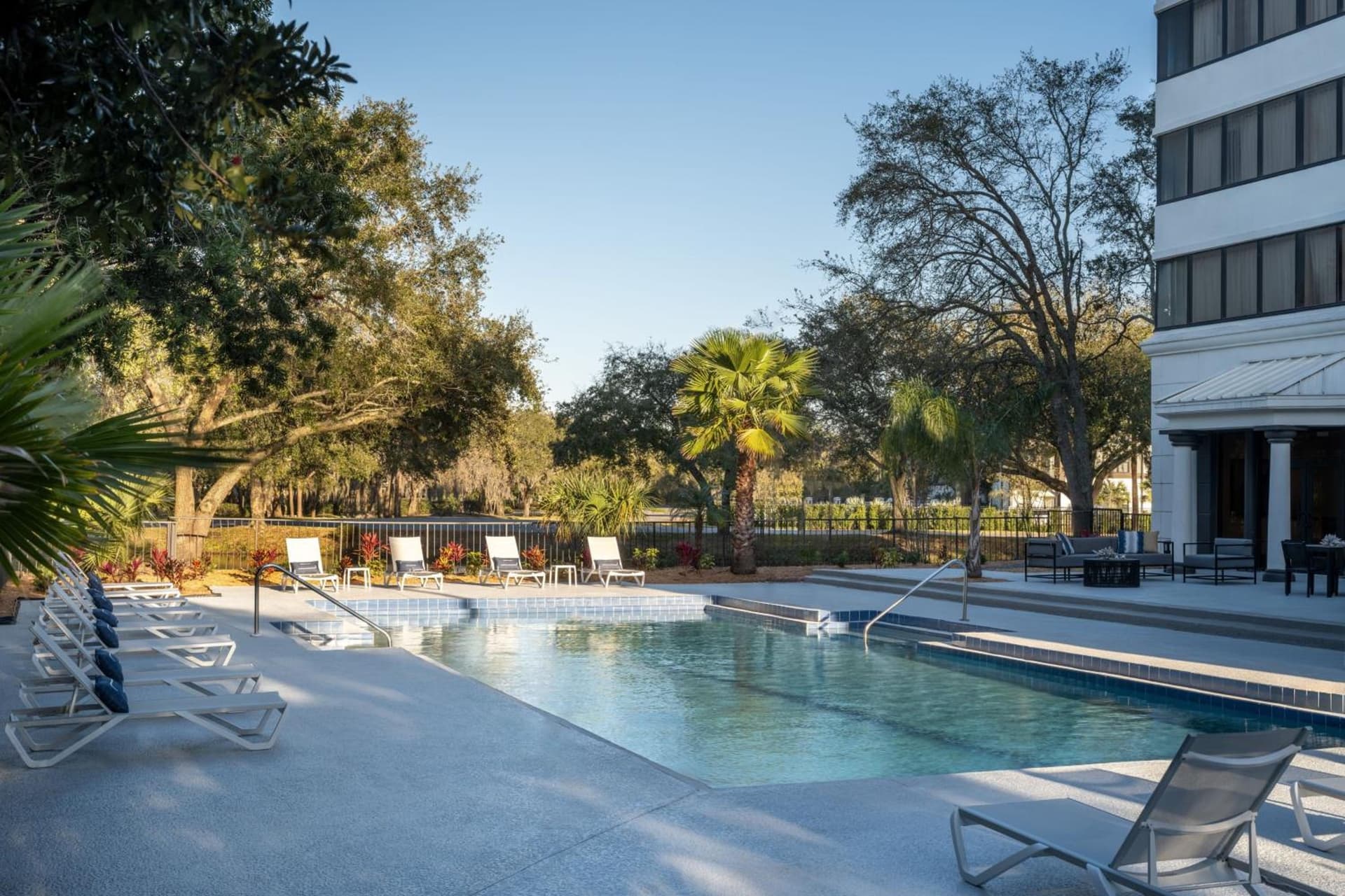 Delta Hotels by Marriott Jacksonville Deerwood gallery photo in Jacksonville, FL — image 27