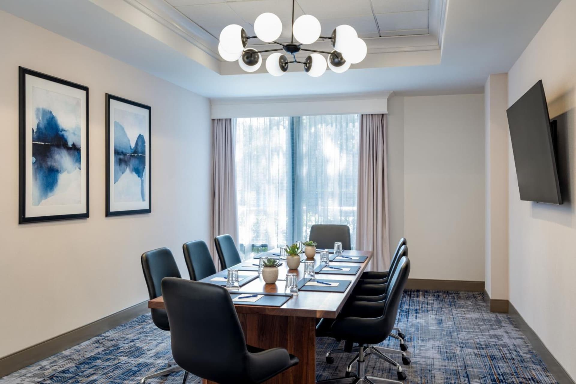 Delta Hotels by Marriott Jacksonville Deerwood gallery photo in Jacksonville, FL — image 46