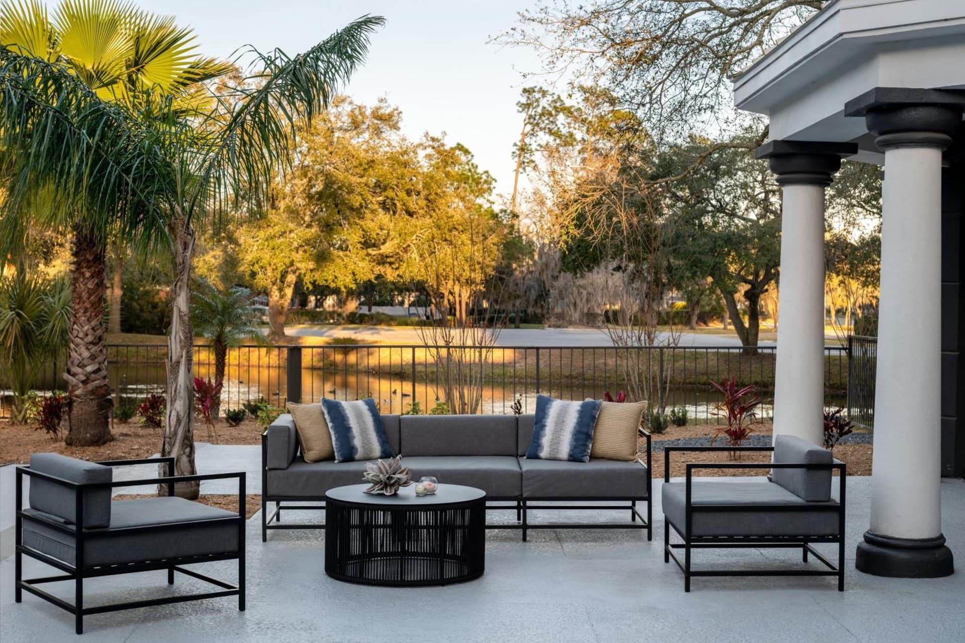 Delta Hotels by Marriott Jacksonville Deerwood gallery photo in Jacksonville, FL — image 8