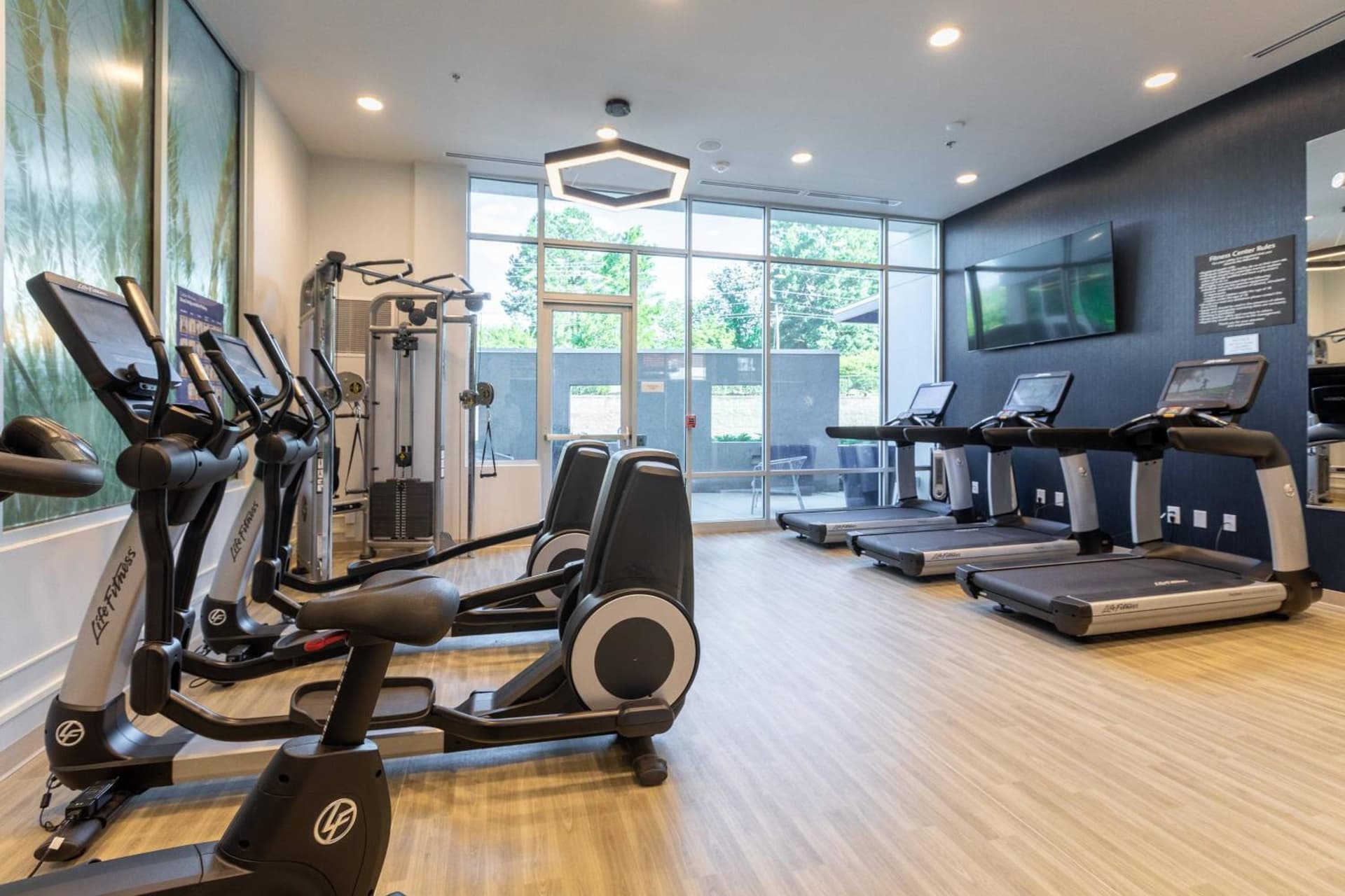 Delta Hotels by Marriott Raleigh-Durham at Research Triangle Park gallery photo in Durham, NC — image 19