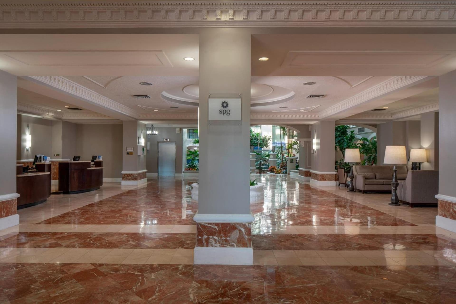 Sheraton Suites Fort Lauderdale at Cypress Creek gallery photo in Fort Lauderdale, FL — image 28