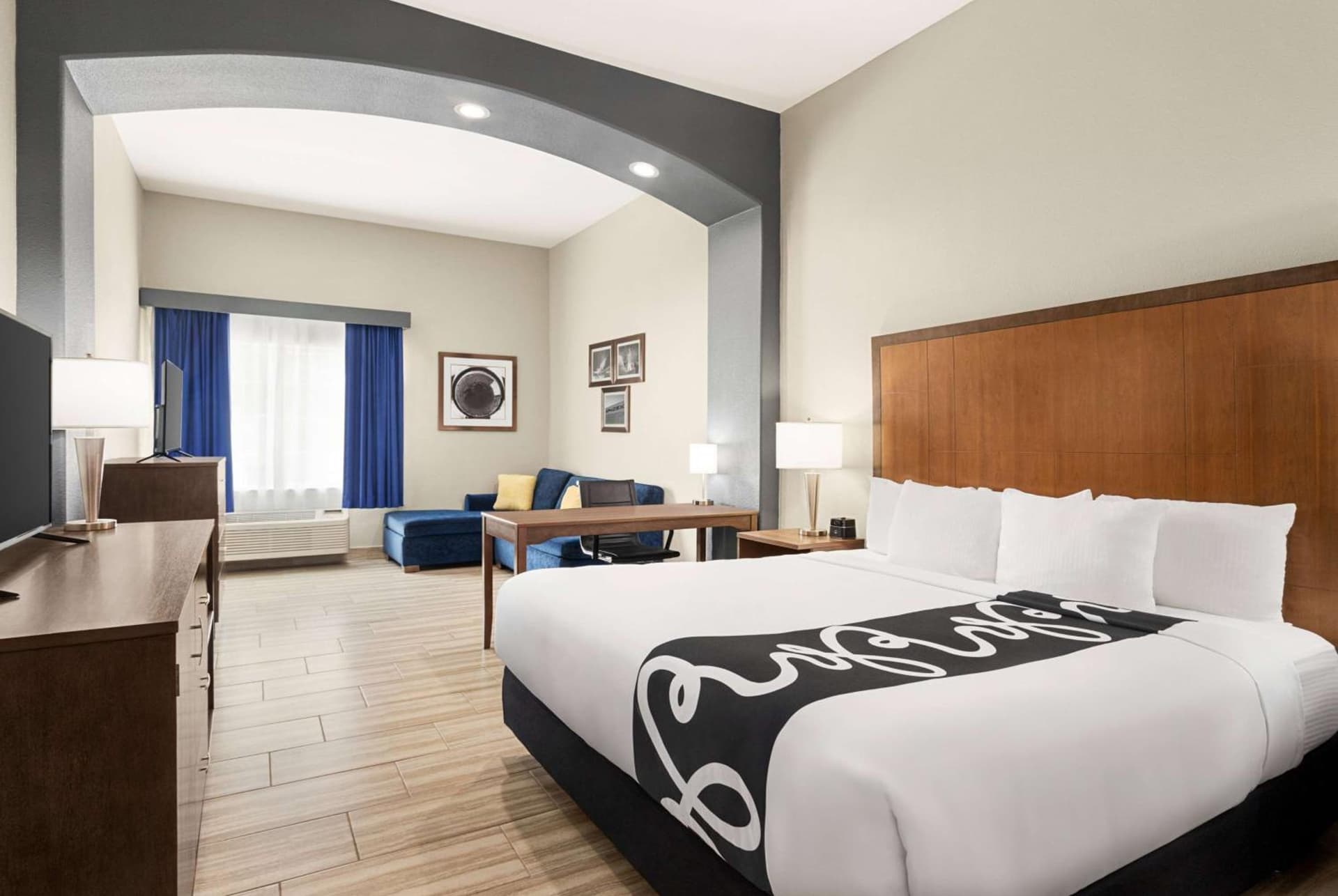 La Quinta by Wyndham Brownsville North gallery photo in Brownsville, TX — image 32