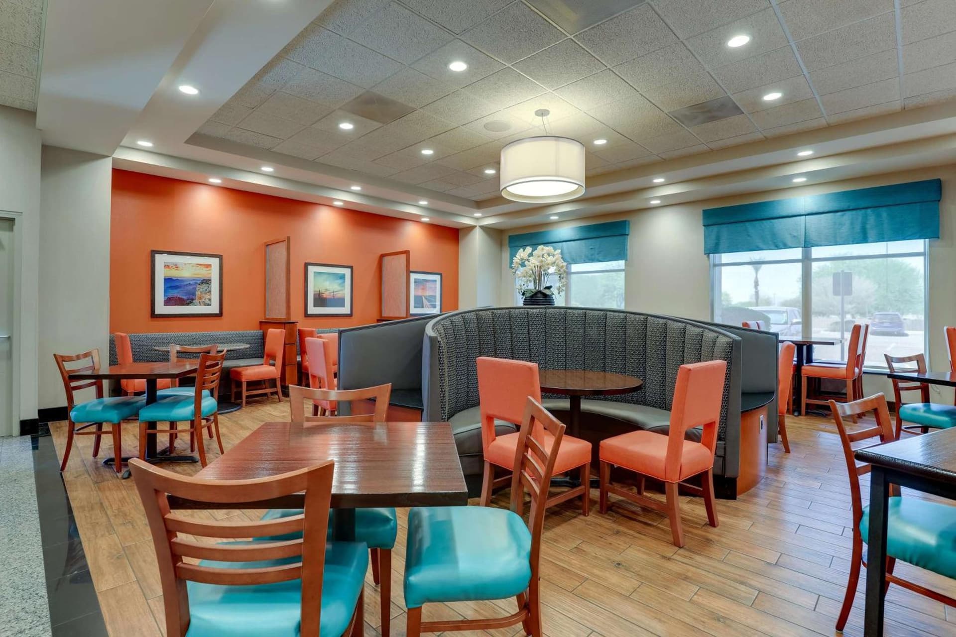Drury Inn & Suites Phoenix Chandler Fashion Center gallery photo in Chandler, AZ — image 21