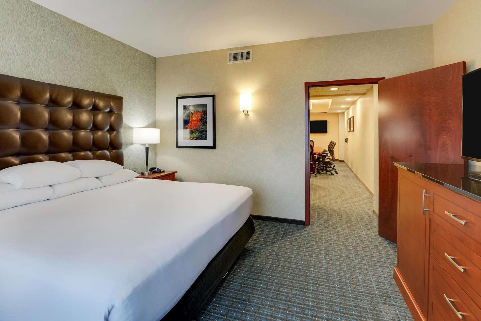 Drury Inn & Suites Phoenix Chandler Fashion Center gallery photo in Chandler, AZ — image 42