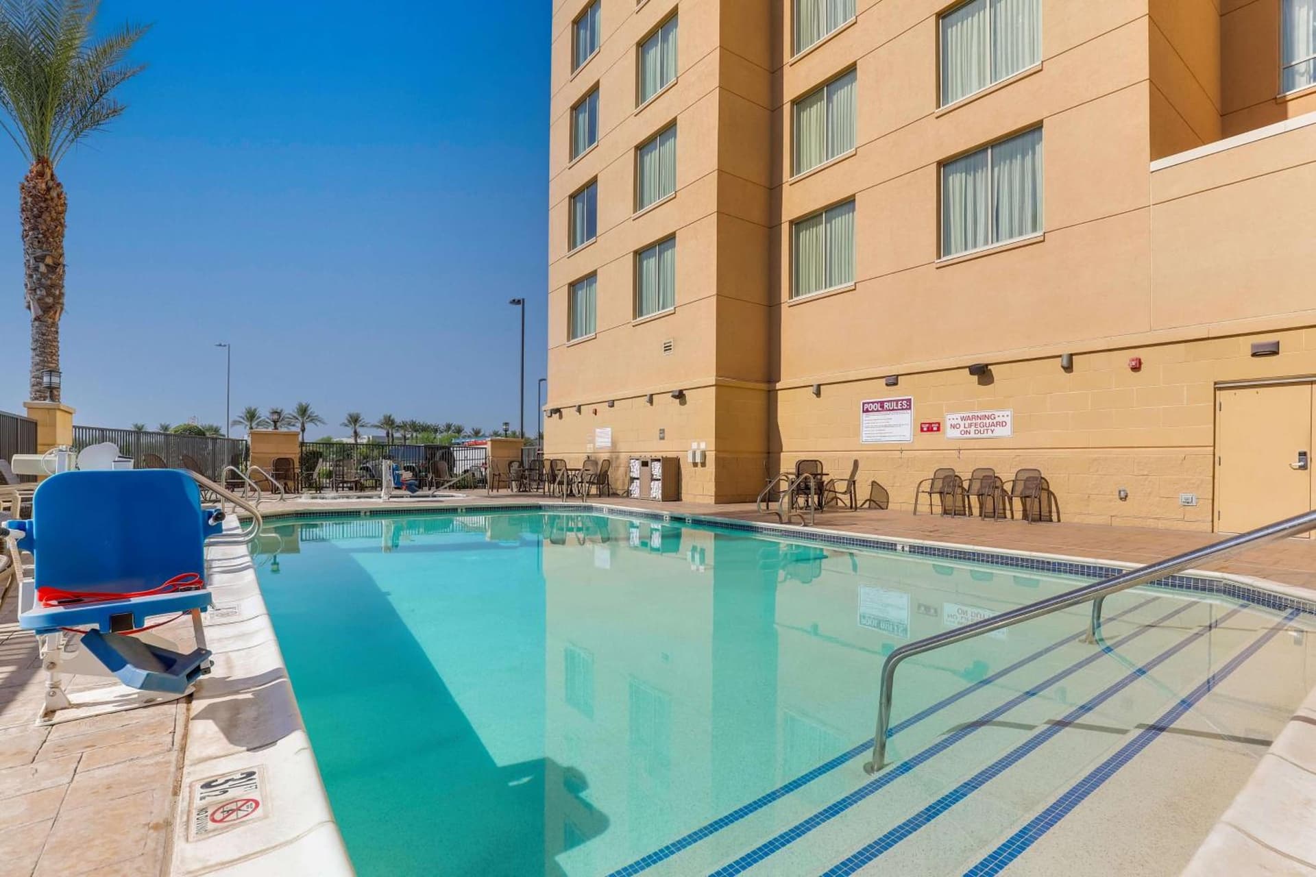 Drury Inn & Suites Phoenix Chandler Fashion Center gallery photo in Chandler, AZ — image 19
